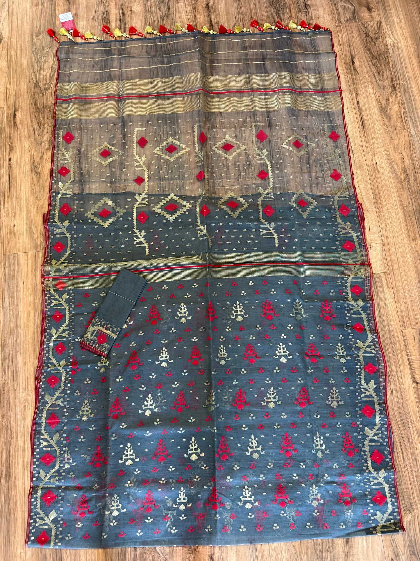 Gray Dhakai Jamdani Saree with Red and Zari work