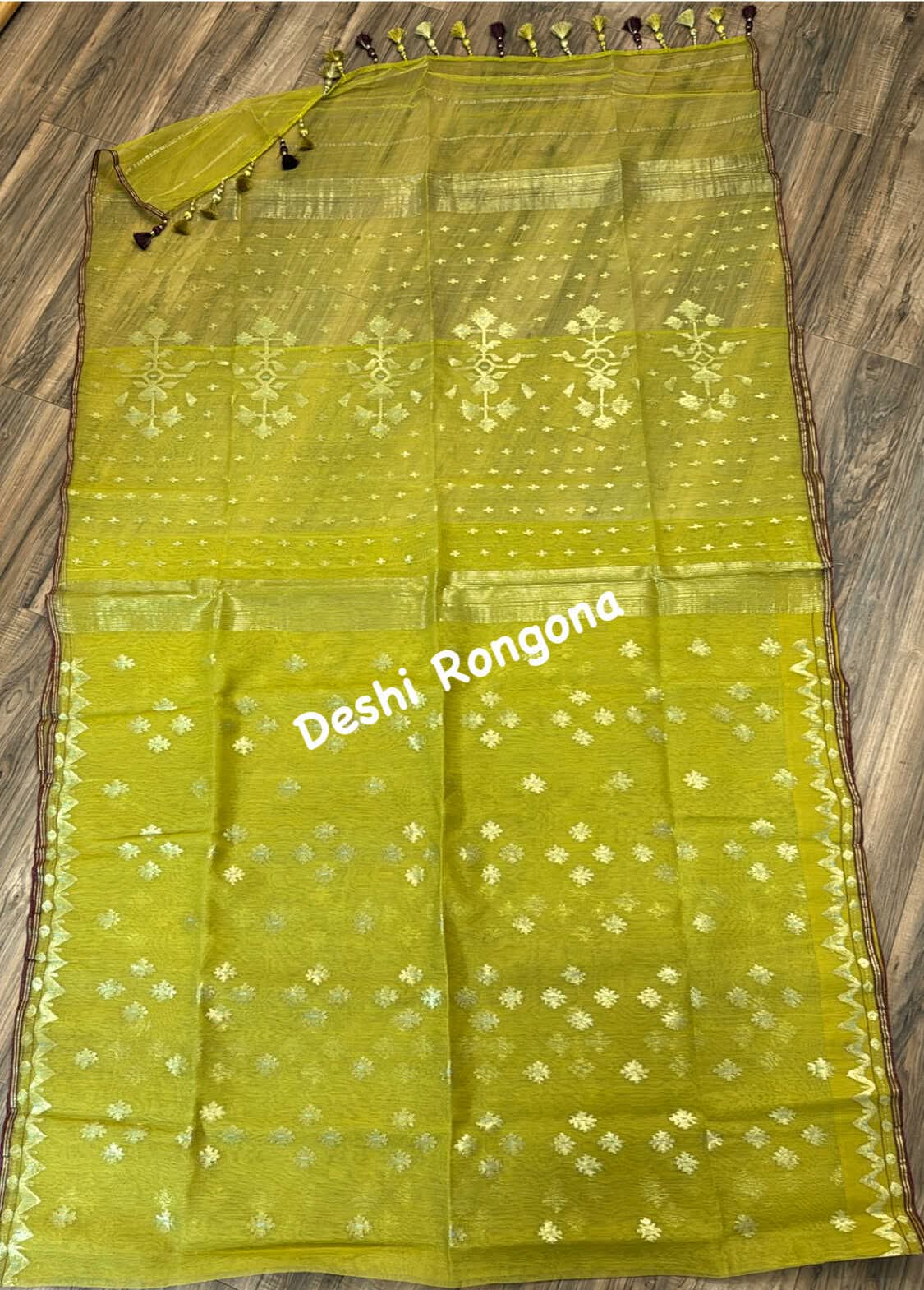Original Dhakai Jamdani Saree - Golden