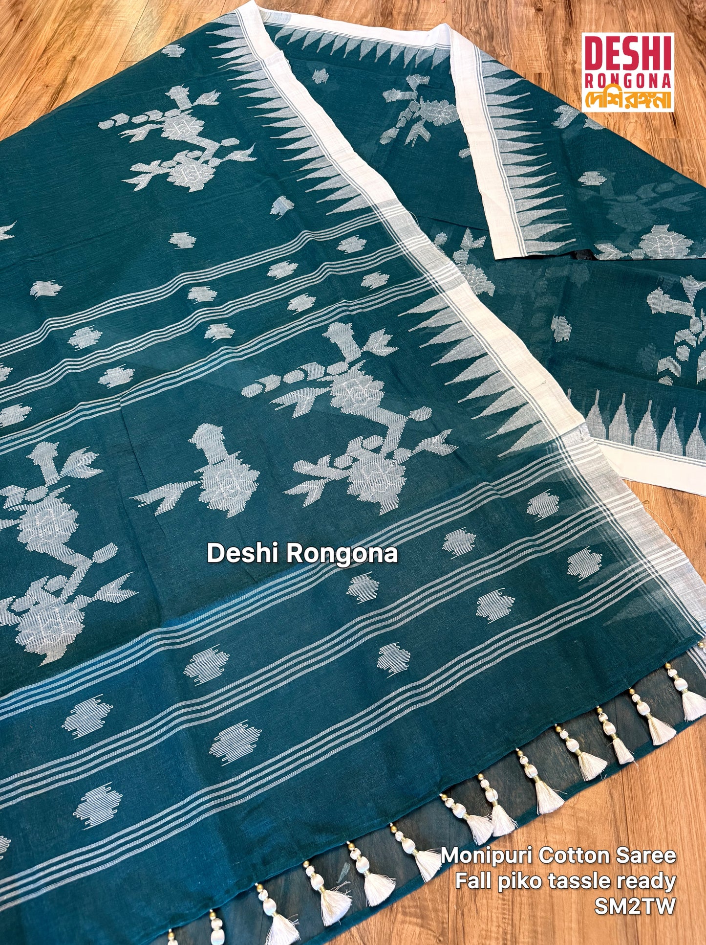 Monipuri Handwoven Cotton Saree – Teal & White