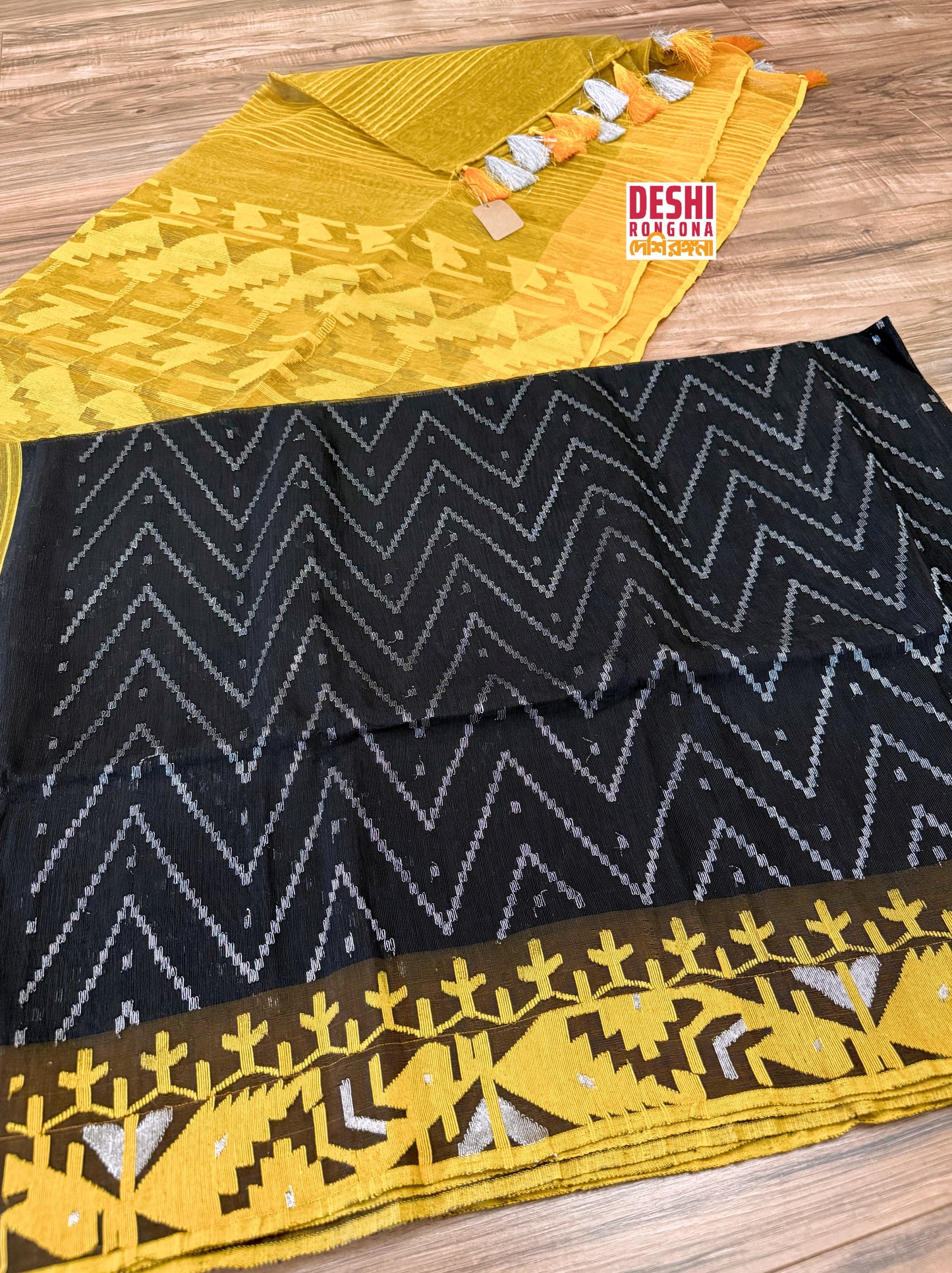 Exclusive Dhakai Jamdani Saree, Handloom Jamdani 60/80 count thread, Traditional,Elegant, Classy Party Saree