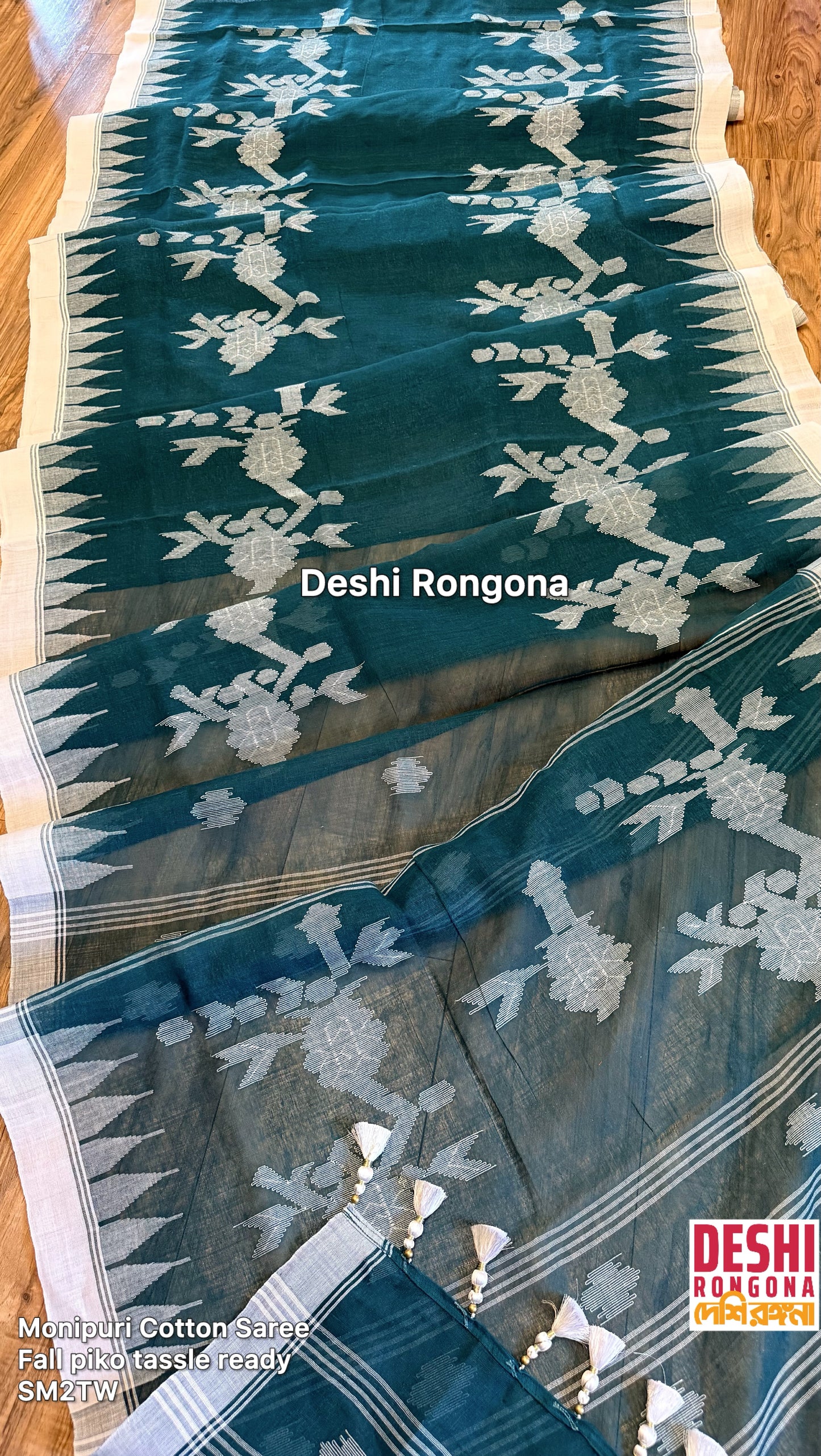 Monipuri Handwoven Cotton Saree – Teal & White