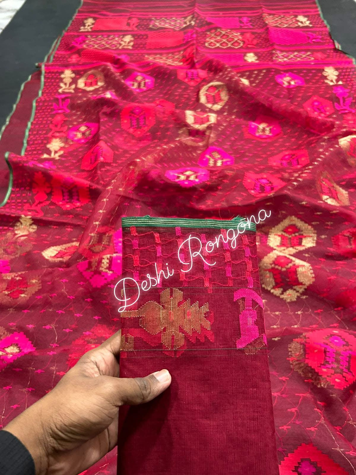 Elegant Maroon Dhakai Jamdani Saree - Handloom Classic