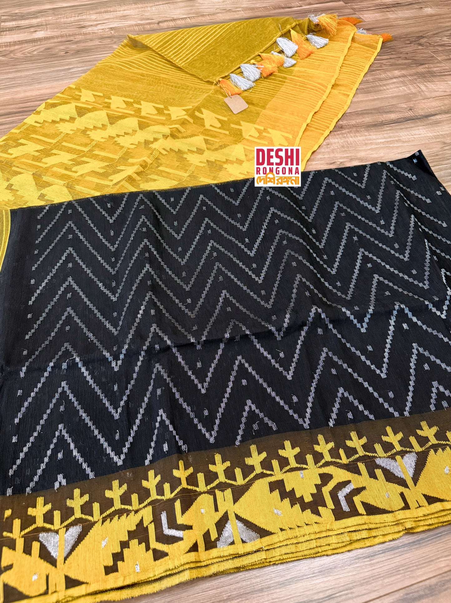 Exclusive Dhakai Jamdani Saree, Handloom Jamdani 60/80 count thread, Traditional,Elegant, Classy Party Saree