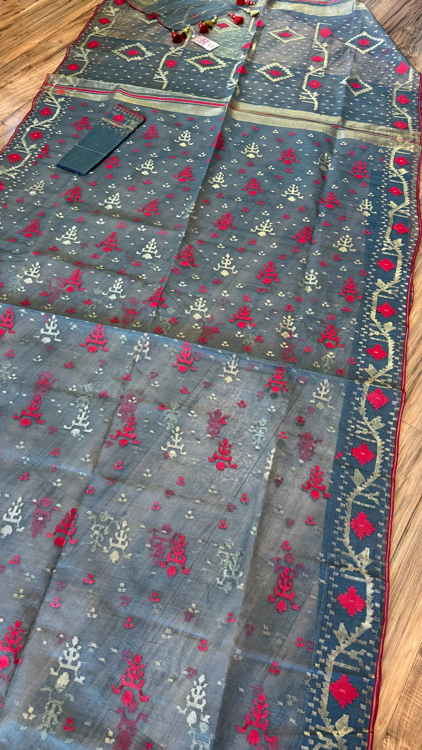 Gray Dhakai Jamdani Saree with Red and Zari work