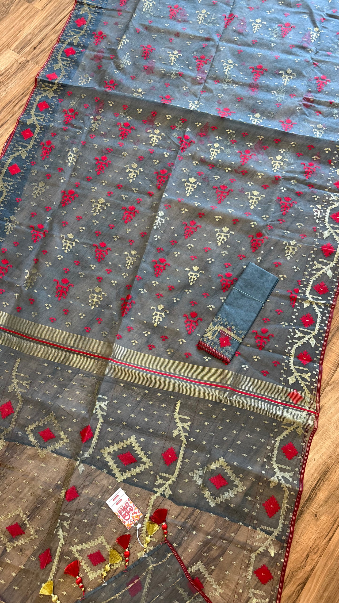 Gray Dhakai Jamdani Saree with Red and Zari work