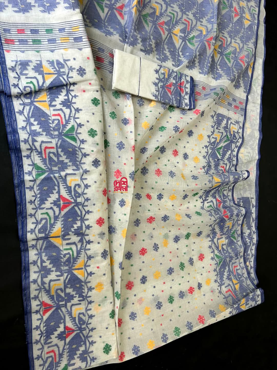 Elegant Pure Cotton Dhakai Jamdani Saree - Off White