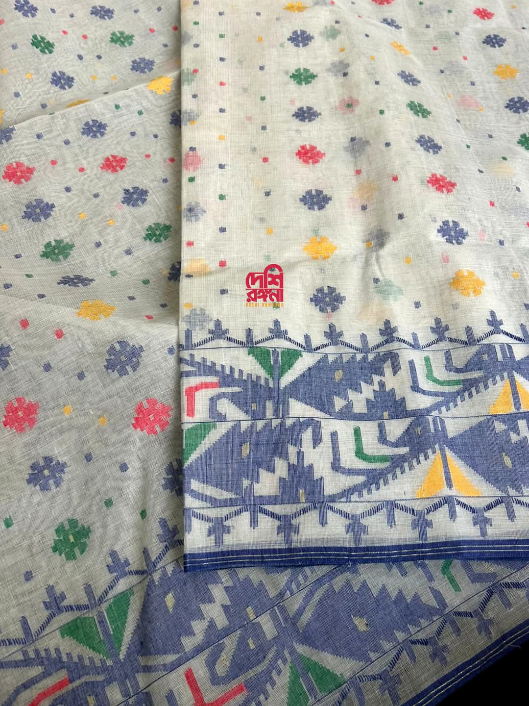 Elegant Pure Cotton Dhakai Jamdani Saree - Off White