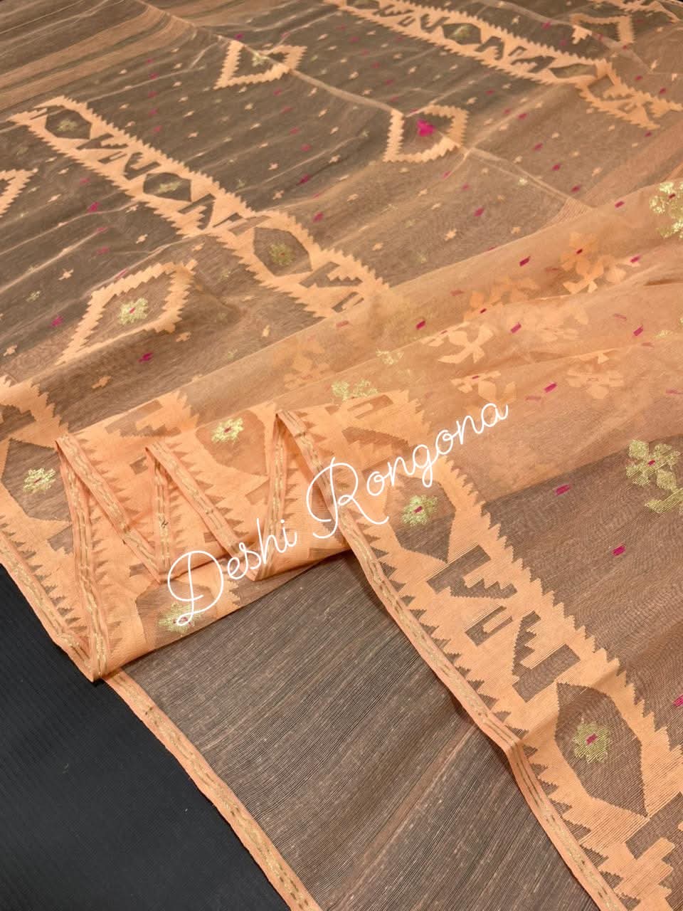Handwoven Dhakai Jamdani Saree – Peach Halfsilk