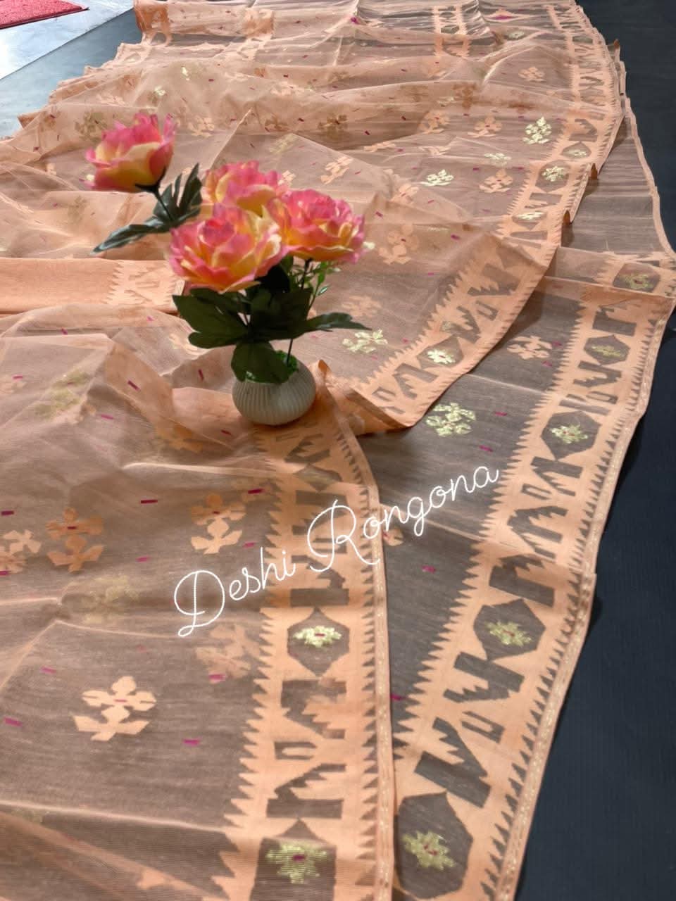 Handwoven Dhakai Jamdani Saree – Peach Halfsilk