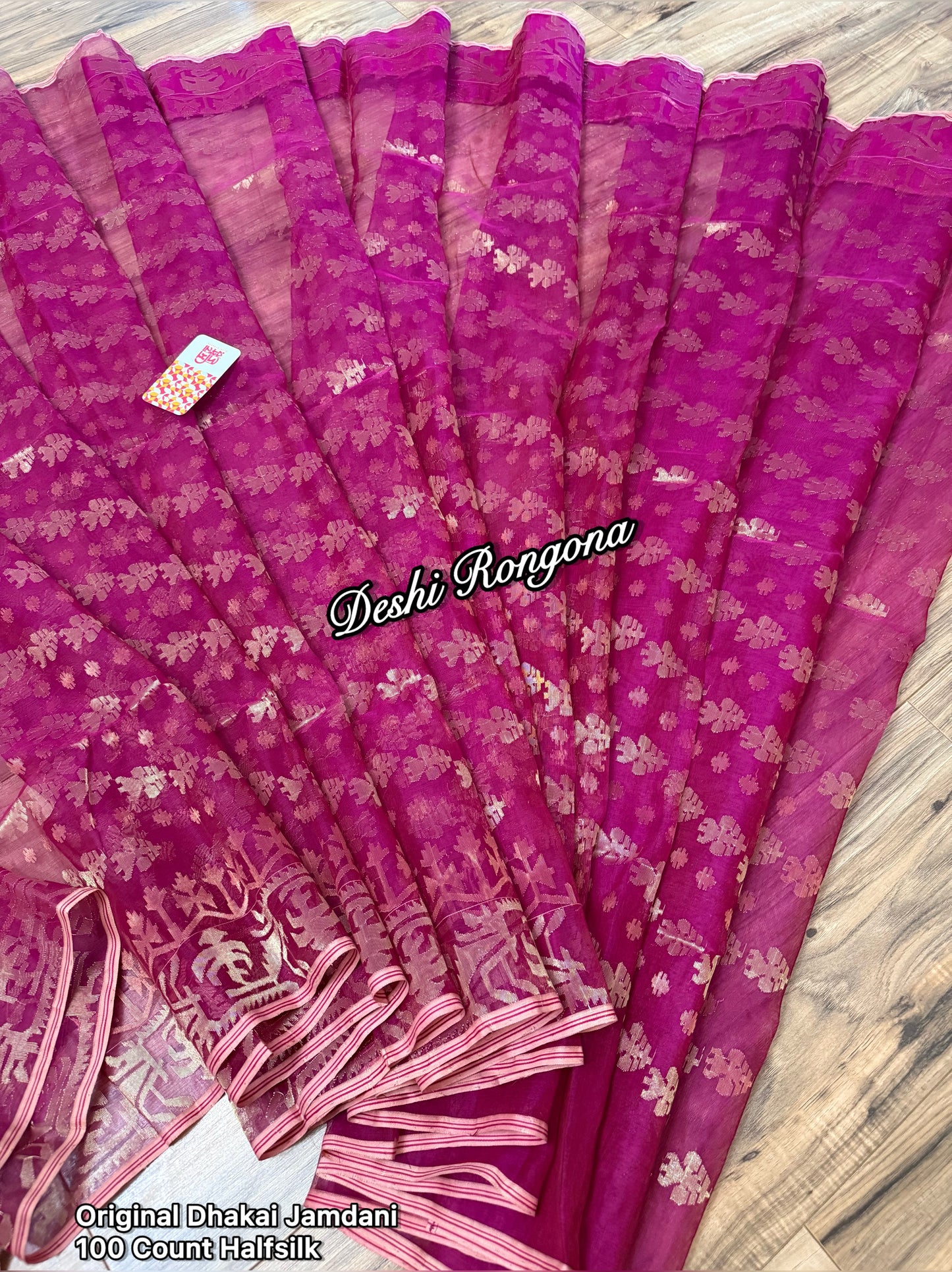 Exclusive Magenta Dhakai Jamdani Saree - Handloom Classic