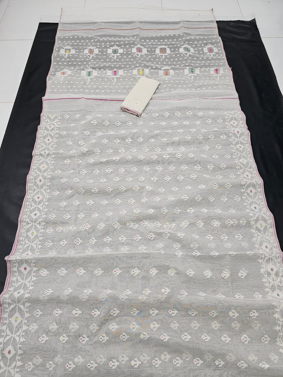 Elegant Pure Cotton Off White Dhakai Jamdani Saree