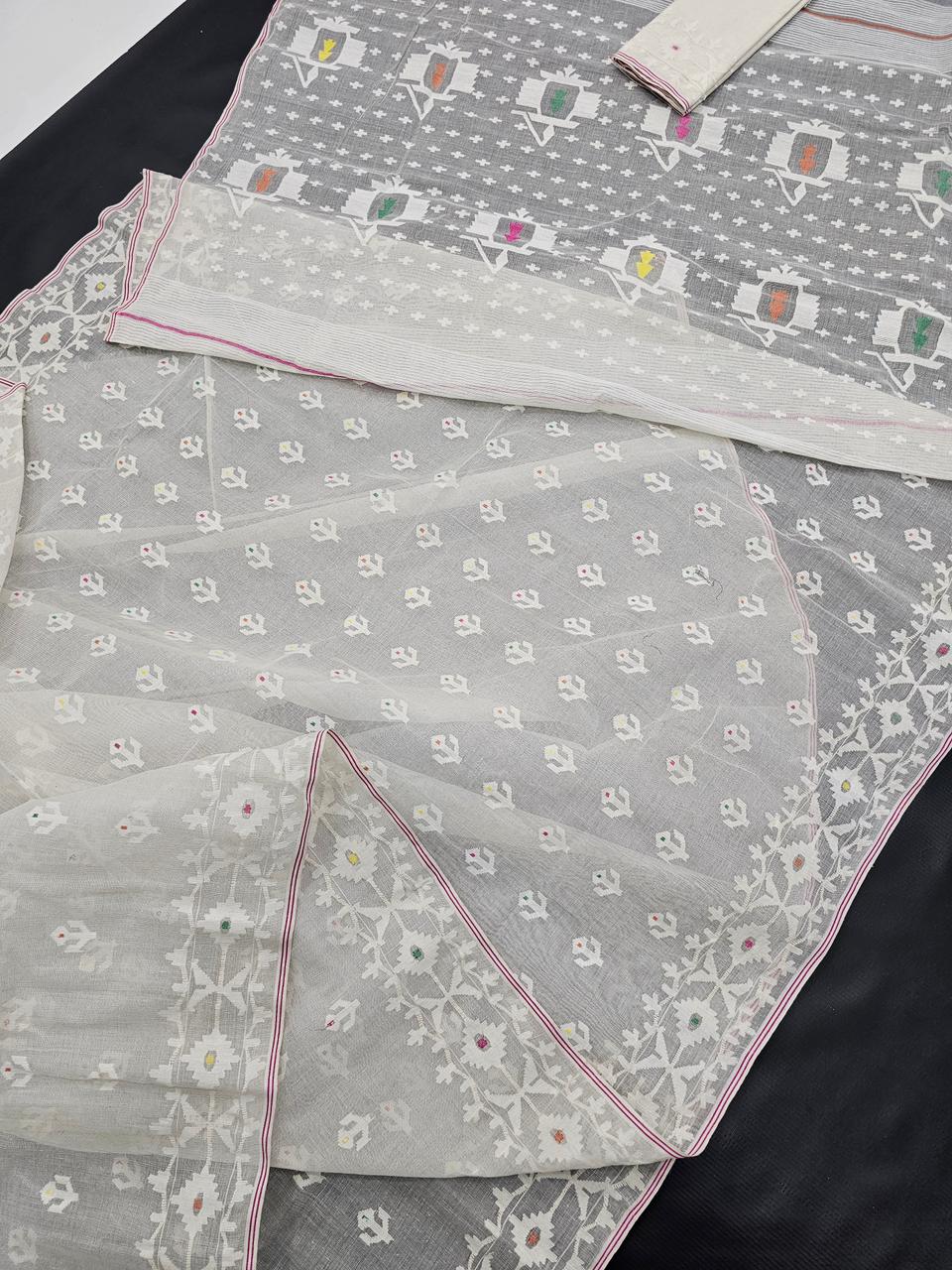 Elegant Pure Cotton Off White Dhakai Jamdani Saree