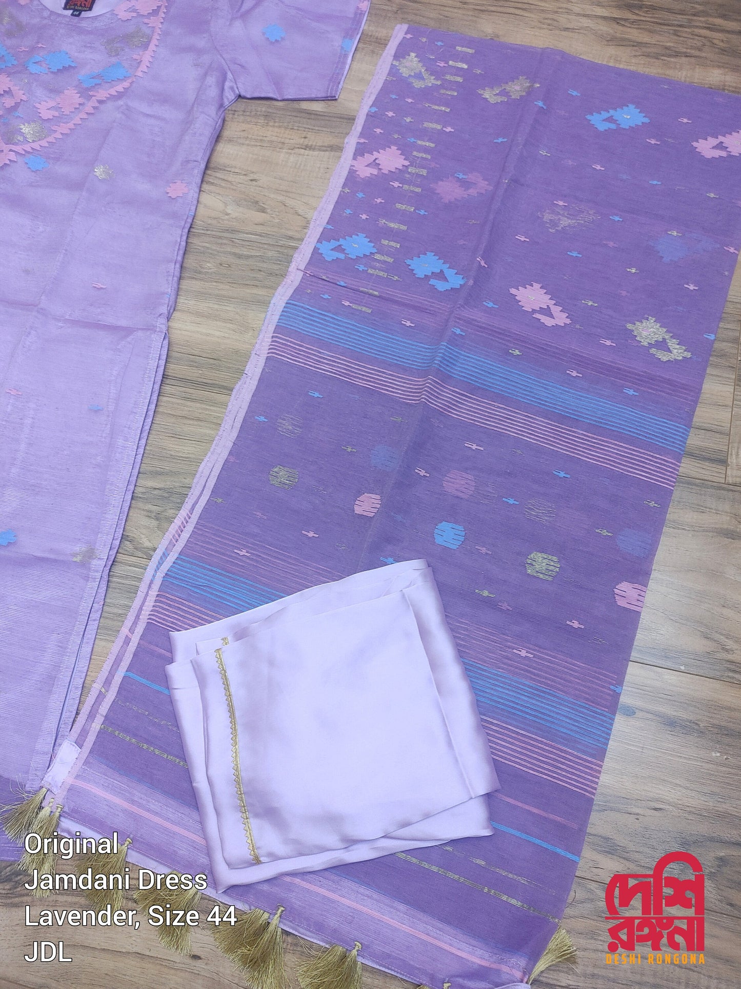 Handwoven Dhakai Jamdani Halfsilk Dress – Lavender Elegance