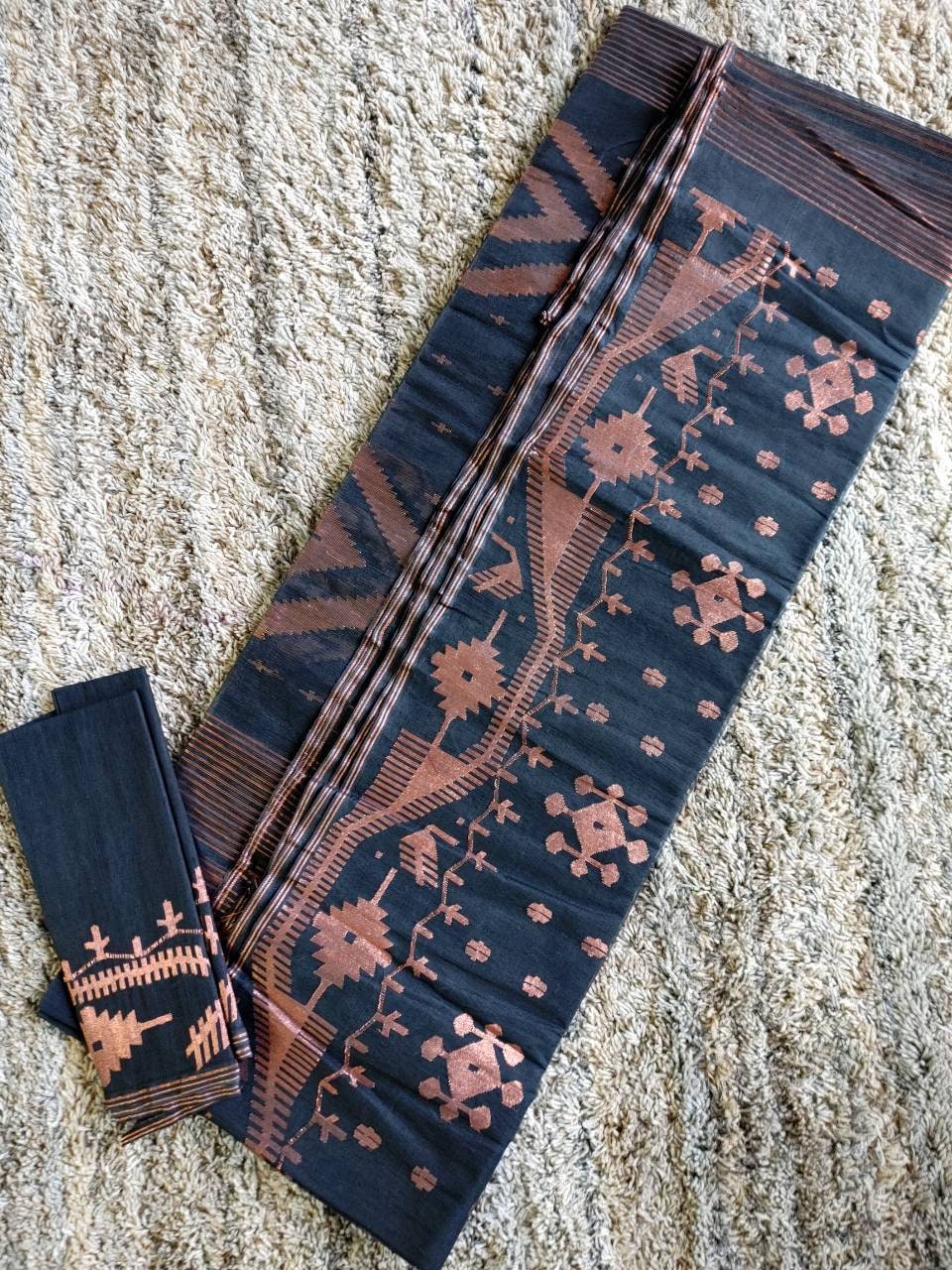 Original Dhakai Handloom Jamdani Black Saree. 64 Count, Halfsilk, Black with Rose golden Jari work,Fall/Piku/Tassel done, Made in Bangladesh