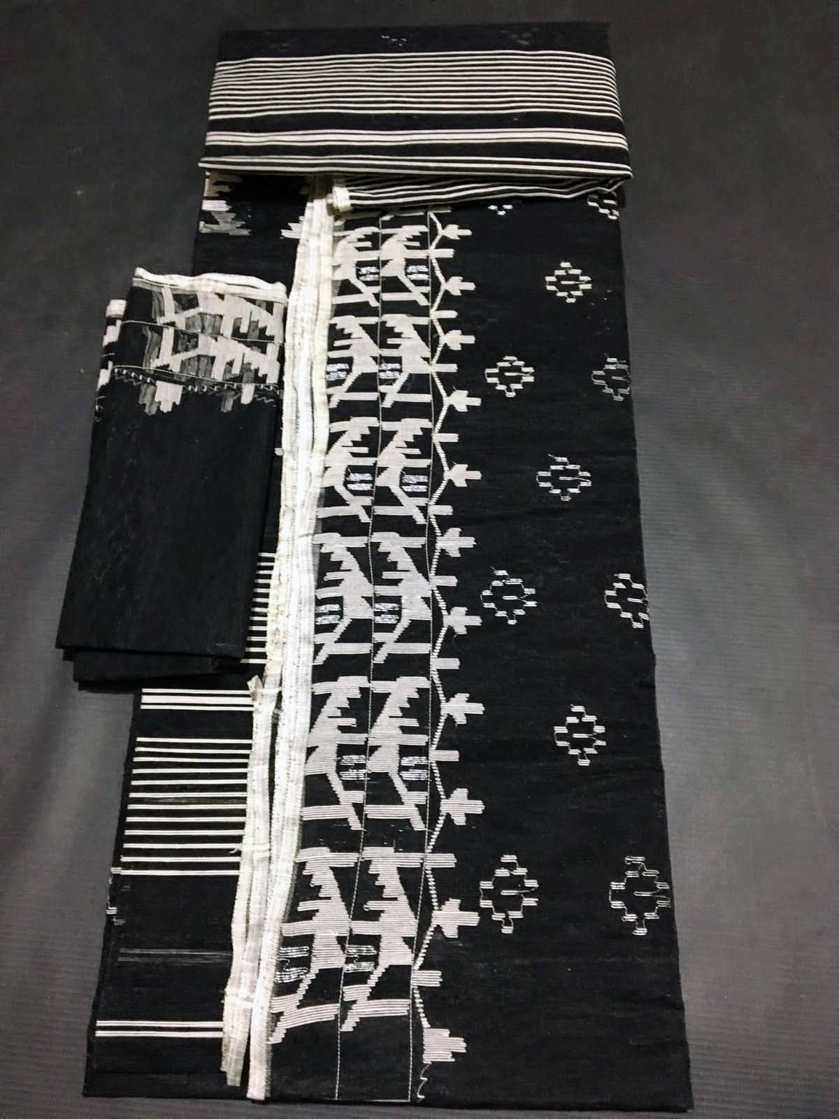 Original Dhakai Jamdani Saree Black and White Border Contrast Work, Handloom Jamdani 84 count threaded, Traditional,Elegant, Classy Saree