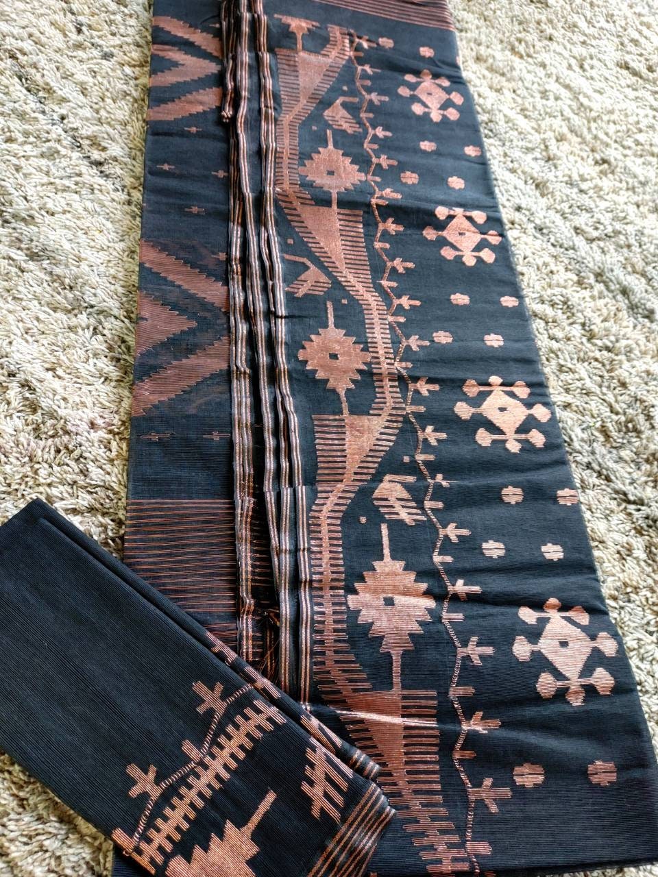 Original Dhakai Handloom Jamdani Black Saree. 64 Count, Halfsilk, Black with Rose golden Jari work,Fall/Piku/Tassel done, Made in Bangladesh