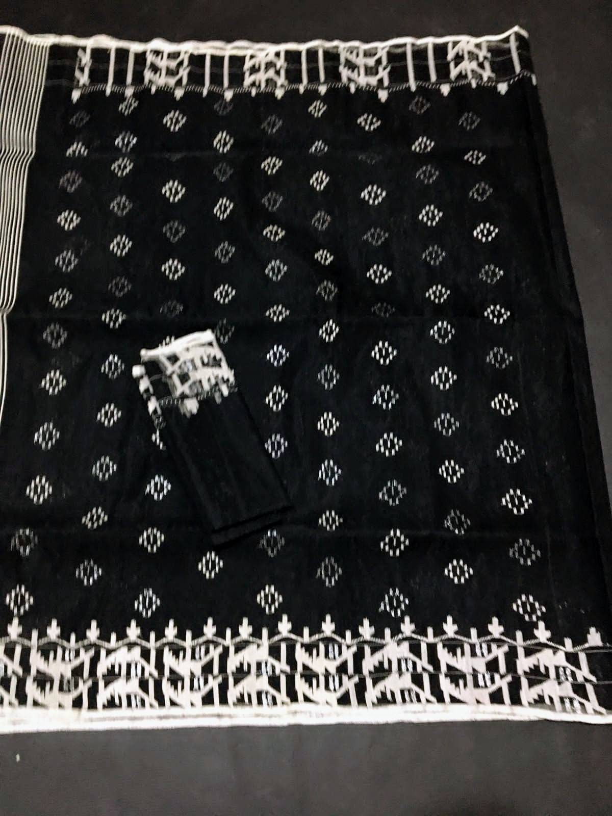 Original Dhakai Jamdani Saree Black and White Border Contrast Work, Handloom Jamdani 84 count threaded, Traditional,Elegant, Classy Saree