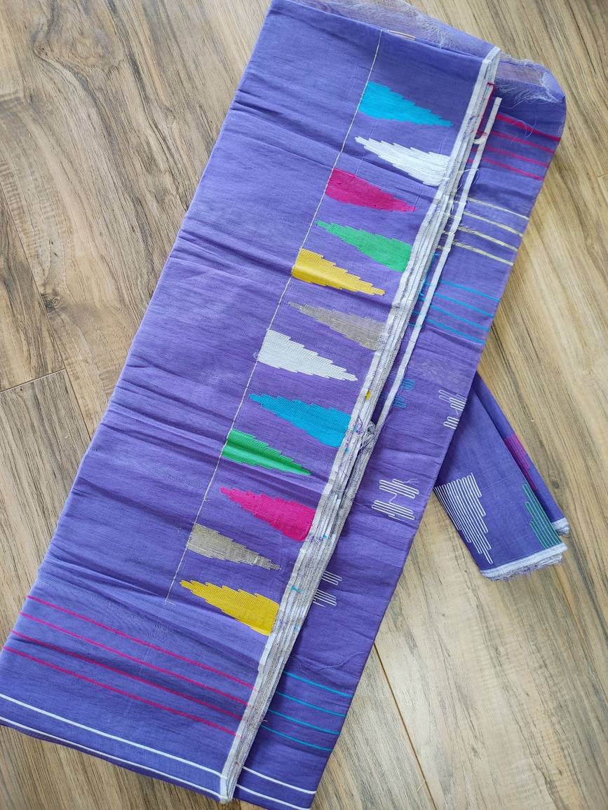 Dhakai Jamdani Lavender Halfsilk saree, Made in Bangladesh, Blouse piece available, beautiful multi color temple work theme