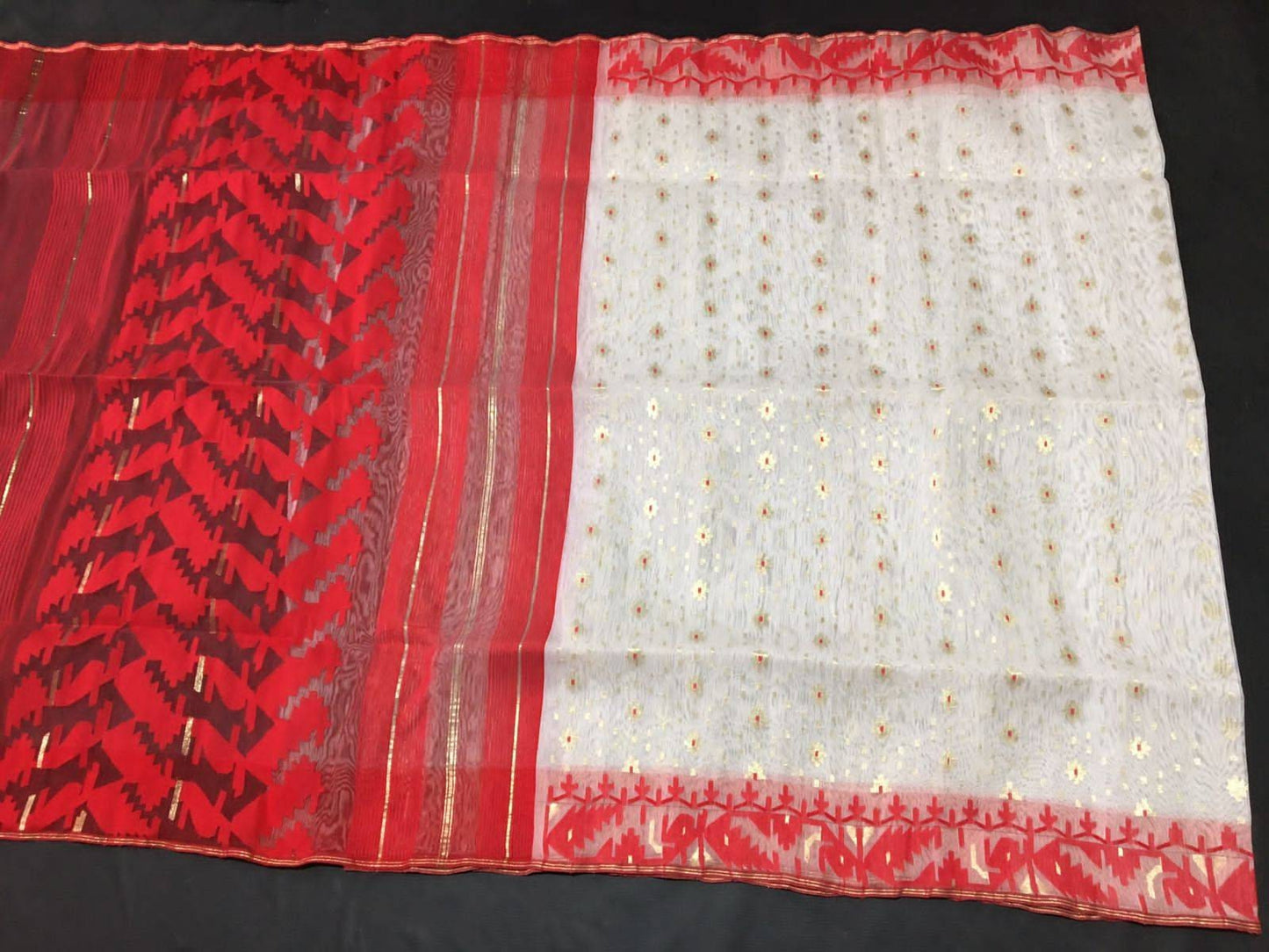 Original Dhakai Jamdani Saree, White Red Contrast, Bangladeshi, Handloom HalfSilk Jamdani 100 count thread,Traditional,Elegant, Classy Saree
