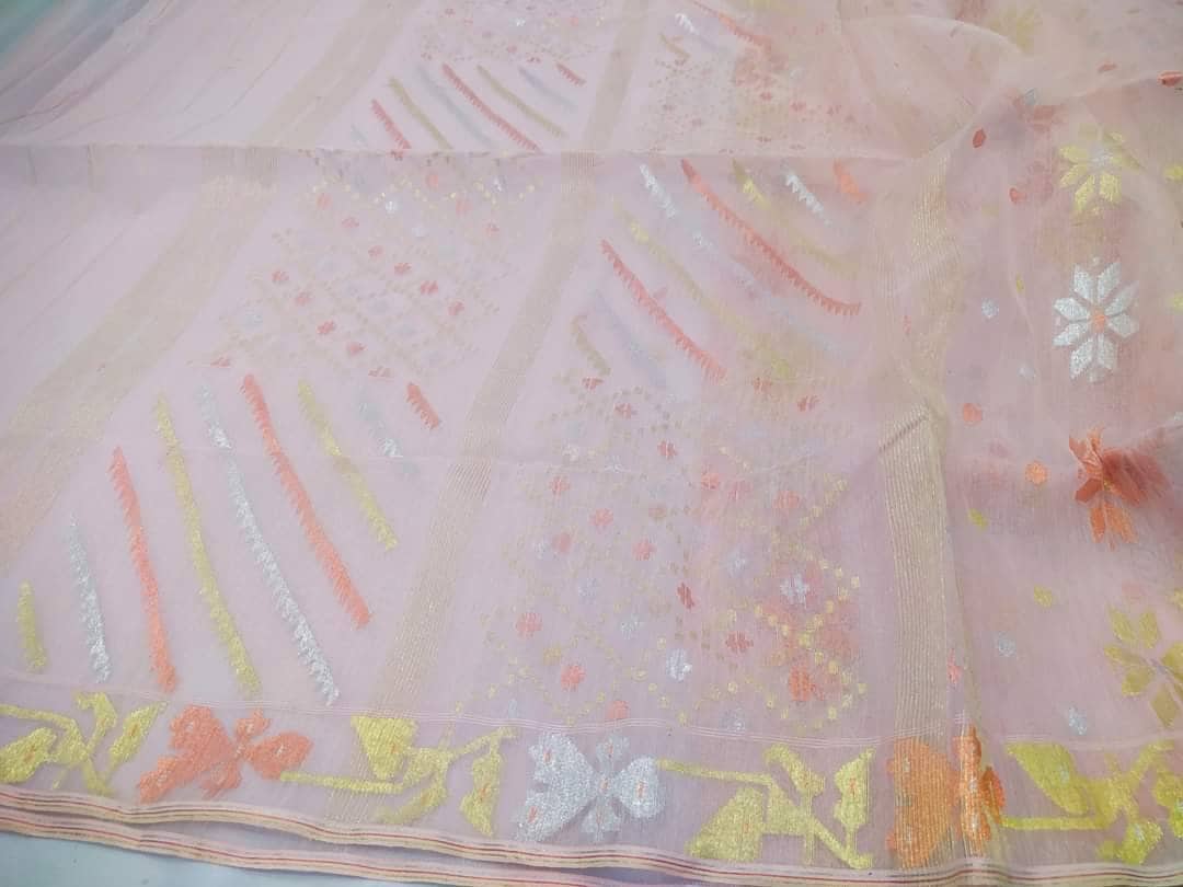 Dhakai Jamdani Saree, Light Peach Color, Handloomed HalfSilk Jamdani 100 count threaded, Traditional,Elegant, Classy Party Saree
