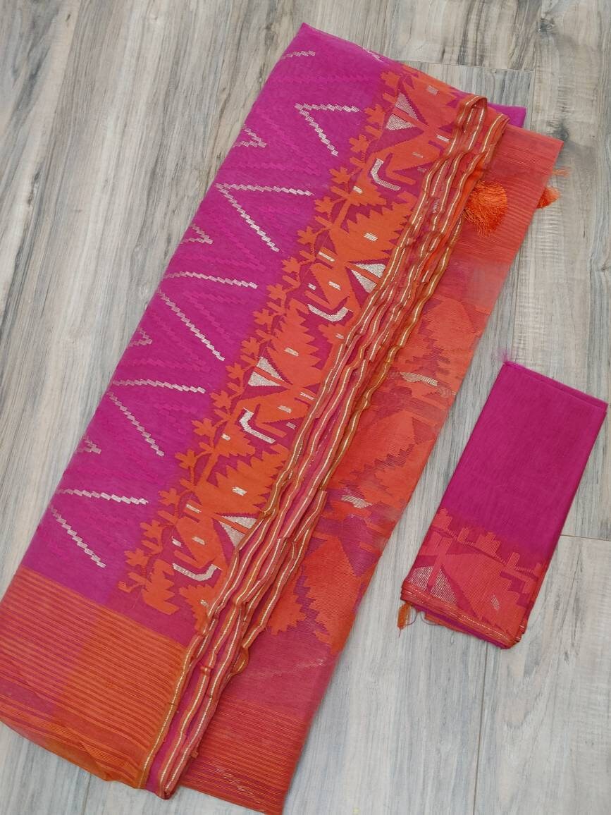 Dhakai Jamdani Saree, Magenta With Orange Contrast Border, Handloom, 84 count thread, Traditional,Elegant, Classy Party Saree