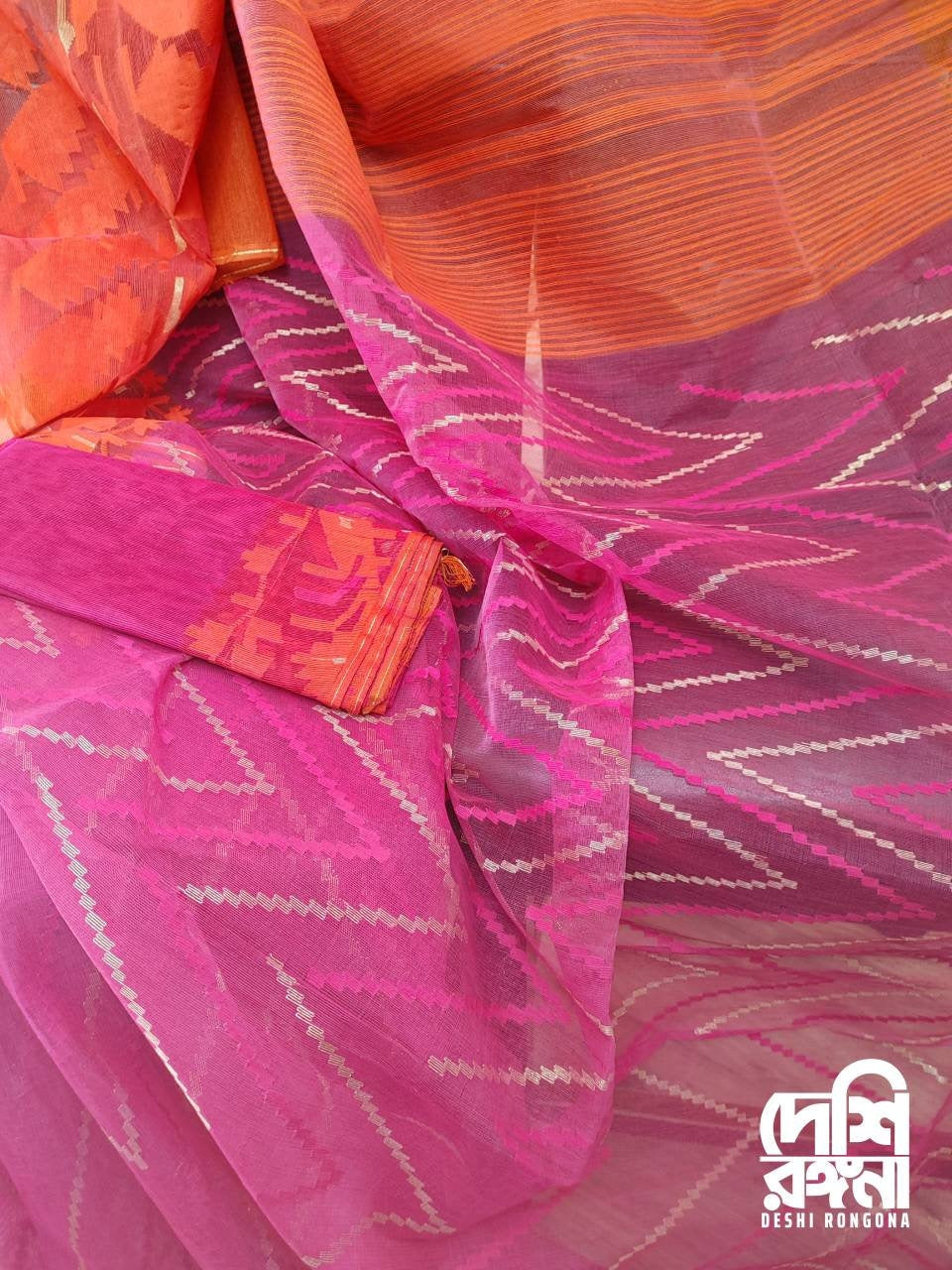 Dhakai Jamdani Saree, Magenta With Orange Contrast Border, Handloom, 84 count thread, Traditional,Elegant, Classy Party Saree