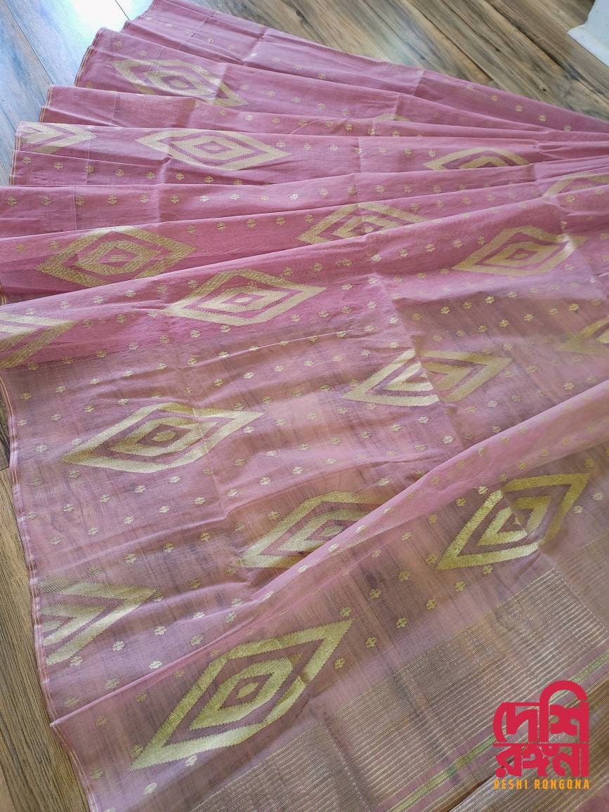 Original Dhakai Jamdani Saree, Beautiful Onion Pink and Golden thread work, Handloom, 80 count, Traditional,Elegant, Classy Party Saree