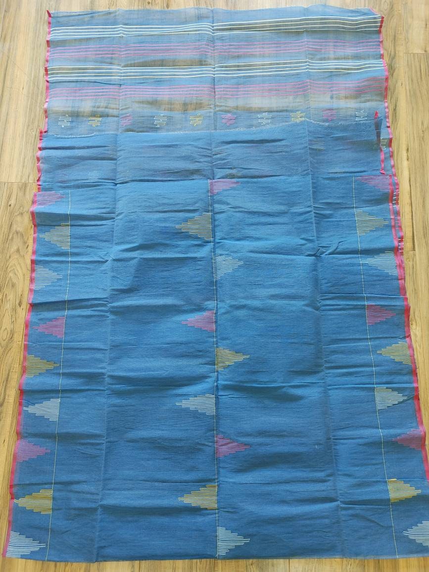Original Dhakai Jamdani Saree, Gray with multi thread temple work, Handloom Halfsilk 40 count thread,Traditional, Elegant, Classy Saree