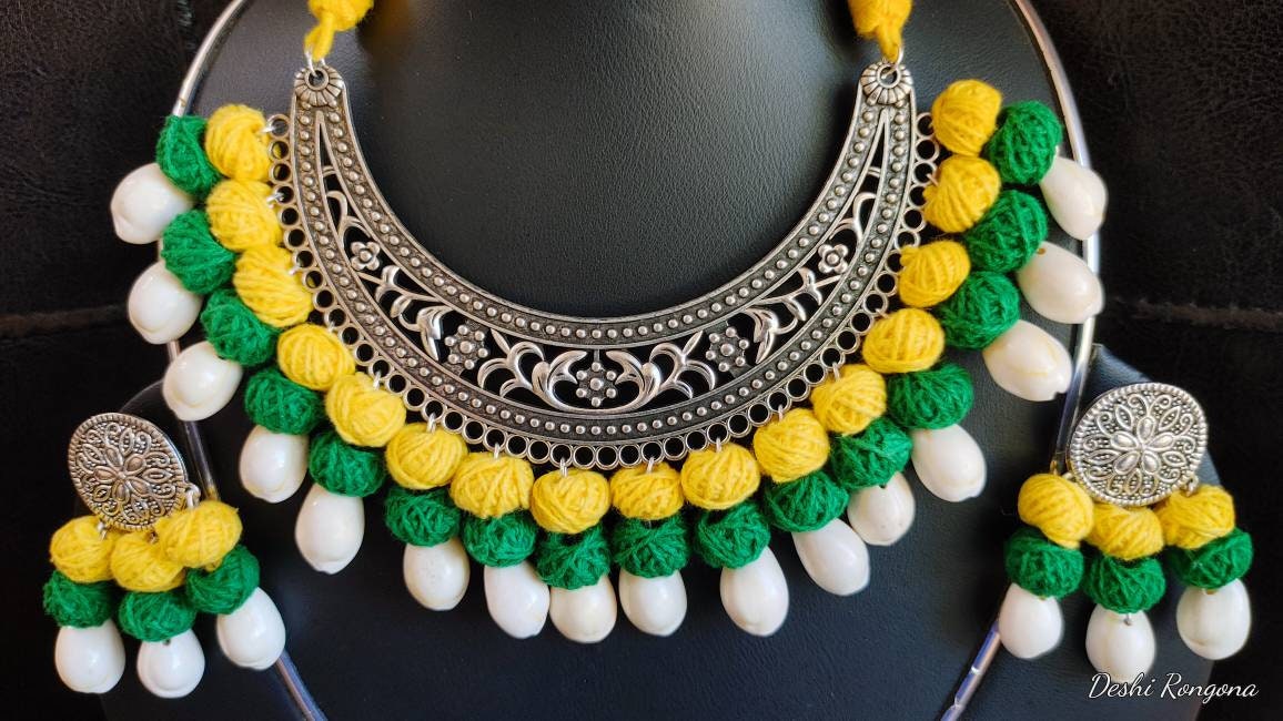 Oxidized Shell Necklace Set, Yellow/Green/White, Hand Crafted, Immaculate 100% Natural Snail Shell, Jute ball Vintage Style Handmade Jewelry
