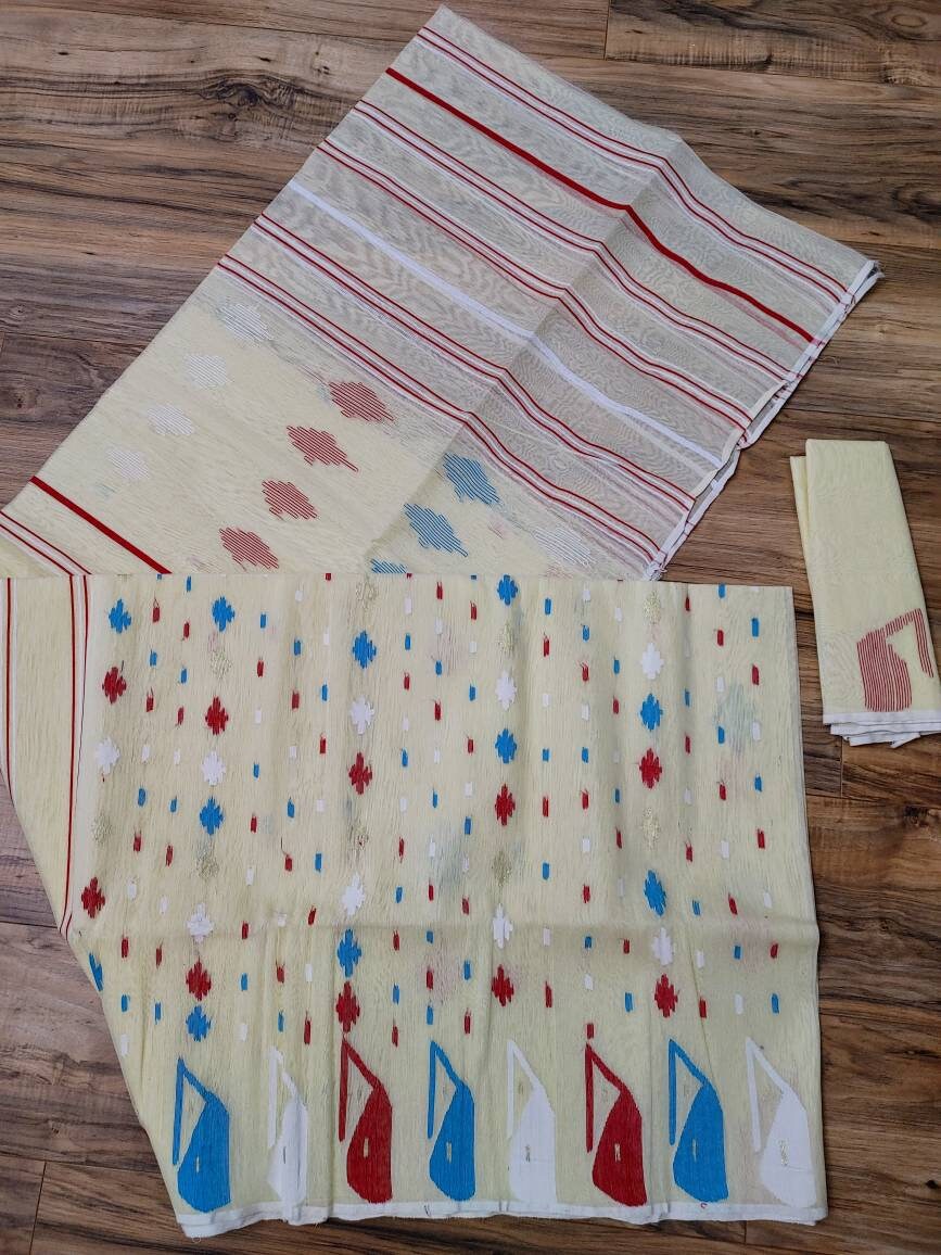 Original Dhakai Jamdani, Off White Dhakai Jamdani Saree, Made in Bangladesh,,Halfsilk, Handloom 40 count, Traditional,Elegant,Classy Saree