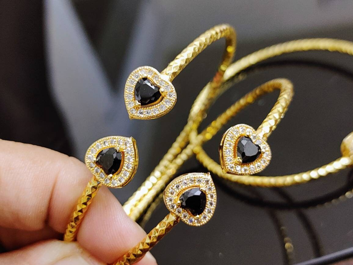 Gold Plated Bangles With Black Gemstone, 1 piece Bangle, Adjustable, Elegant Gift, Indian Wedding, Bridal Bangles, Bridesmaid Party Jewelry