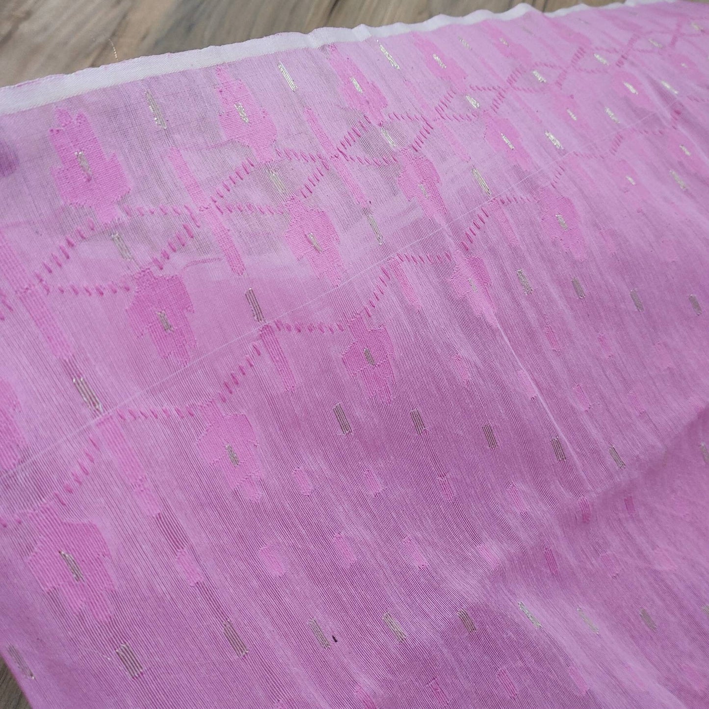 Original Dhakai Jamdani Sweet Pink/Golden Halfsilk Saree, Made in Bangladesh,with blouse piece, beautiful pink golden zari work