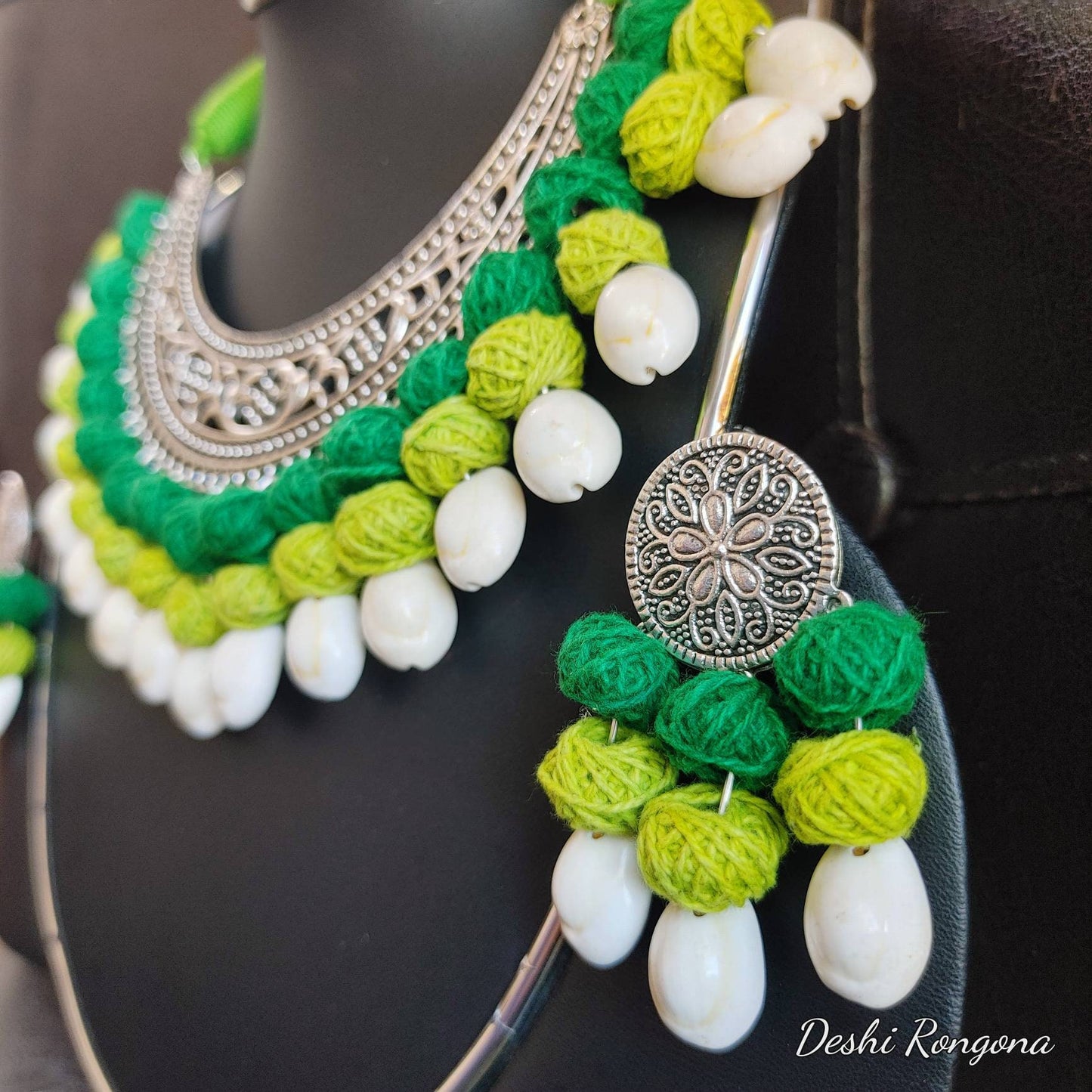 Oxidized Shell Necklace Set, Green/White Contrast, Hand Crafted,Immaculate 100% Natural Snail Shell,Jute ball Vintage Style Handmade Jewelry