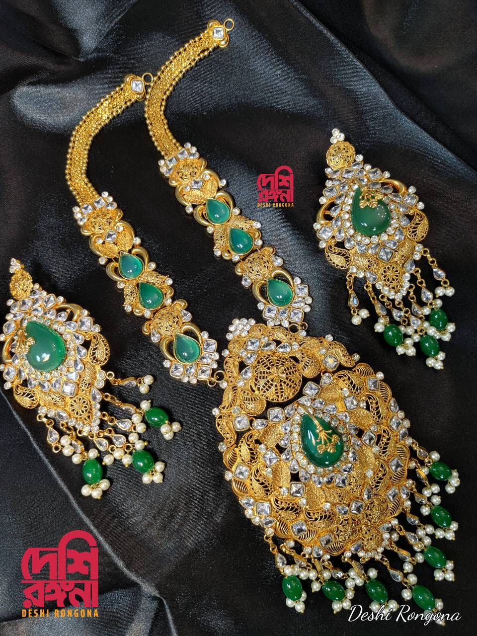 Extraordinary Bridal Necklace Set, 22K Gold Plated, Emerald/Agate, Designer Wedding Jewelry, Indian, Pakistani, Sabyasachi Bollywood Style