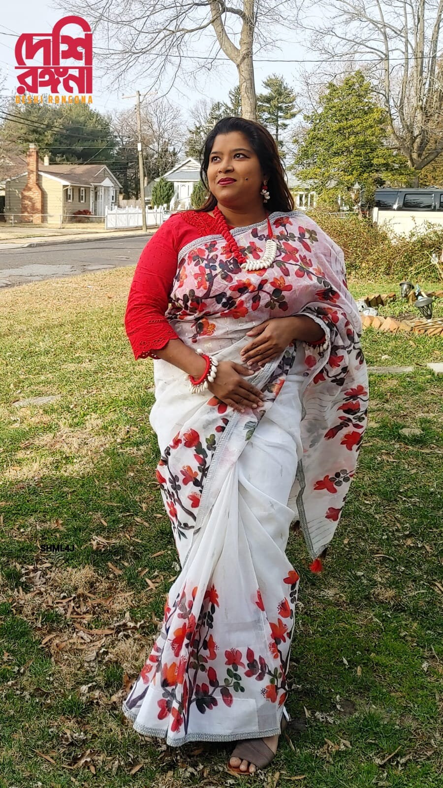Original Dhakai Jamdani Handpainted, Halfsilk, Red/White Bombax Flower theme Handloom, 64 count thread, Traditional, Elegant, Classy Saree