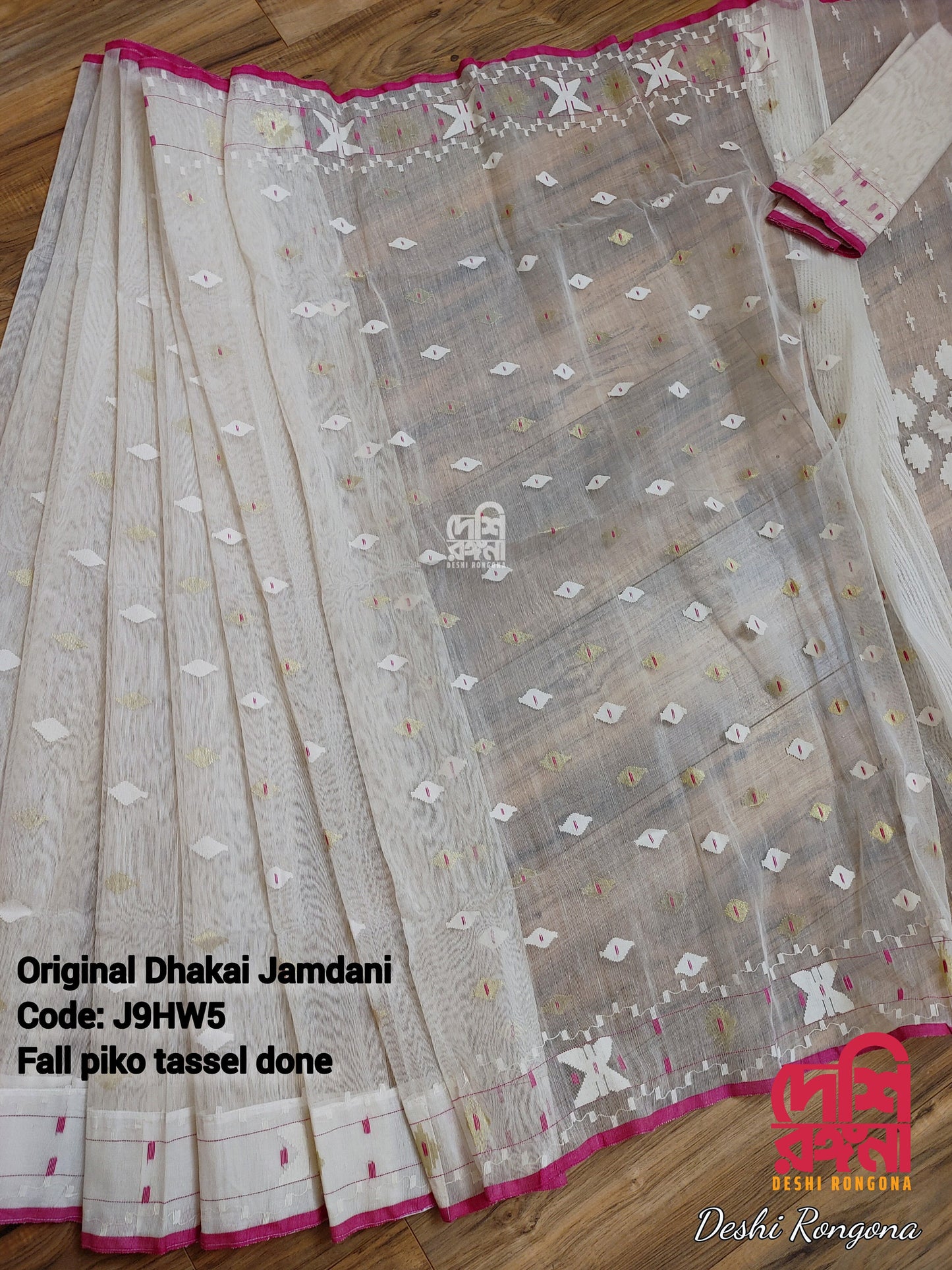 White‑Magenta Meenakari Dhakai Jamdani Saree