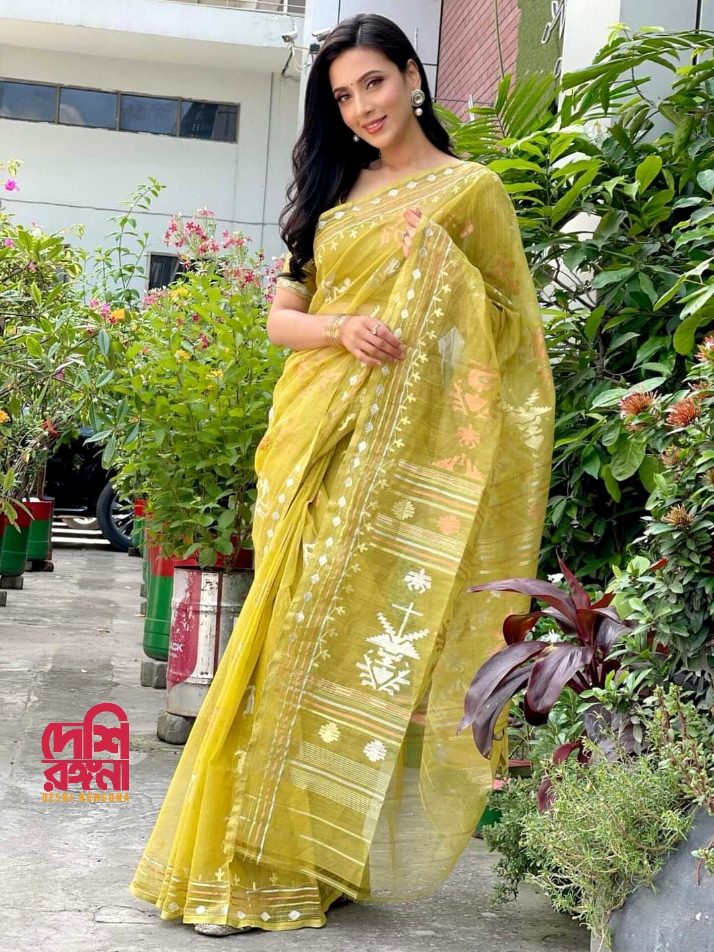 Original Dhakai Jamdani Saree, Mim Model Olive Color, Handloom, Halfsilk Jamdani 84 count, Traditional,Elegant,classy, Fall piku Tassle done