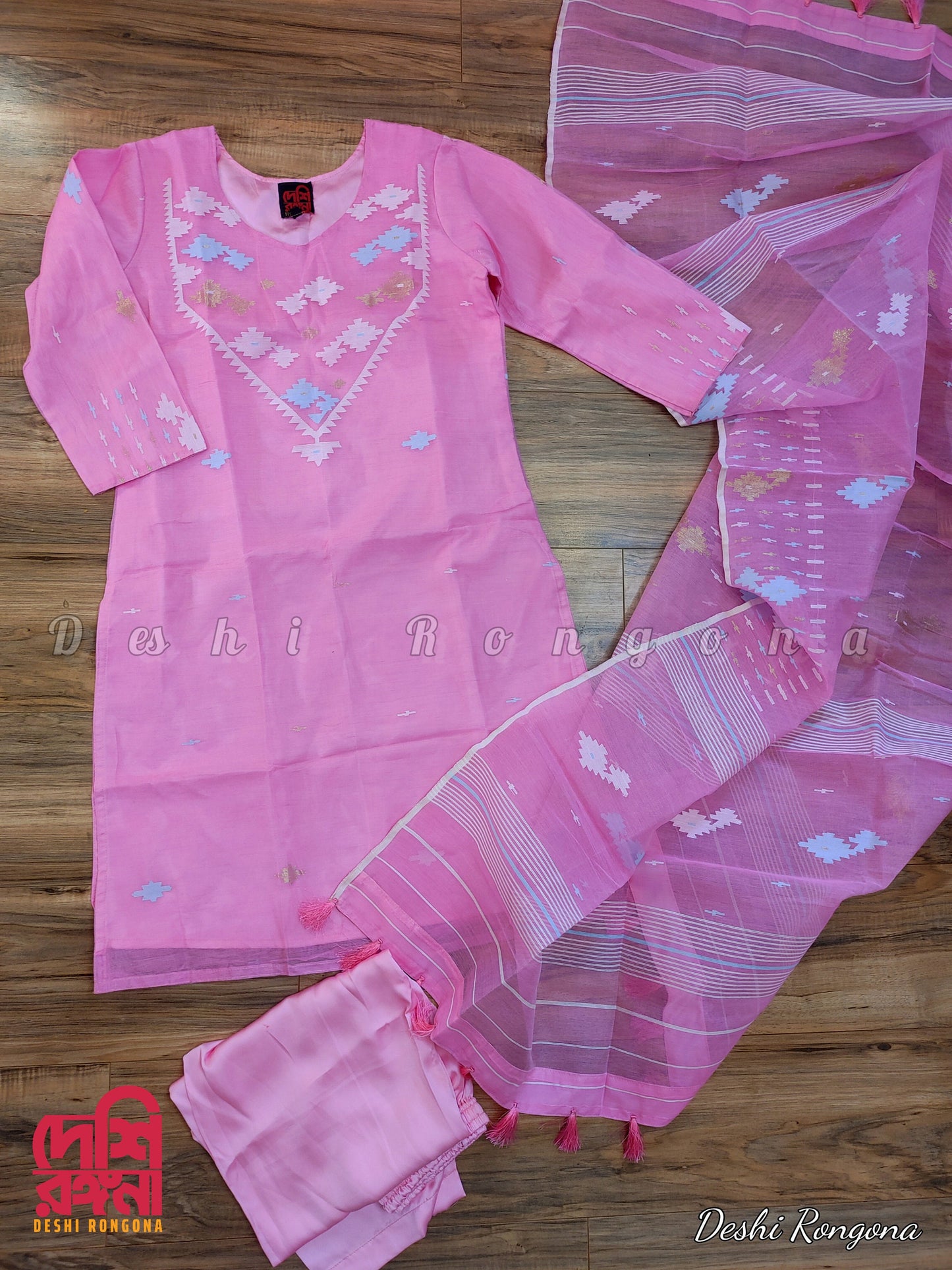 Original Dhakai Jamdani Dress, Handloom Halfsilk 3 pieces, Baby Pink Dress with Silver Jari Work, Geogeous, Elegant, Classy Party Wear