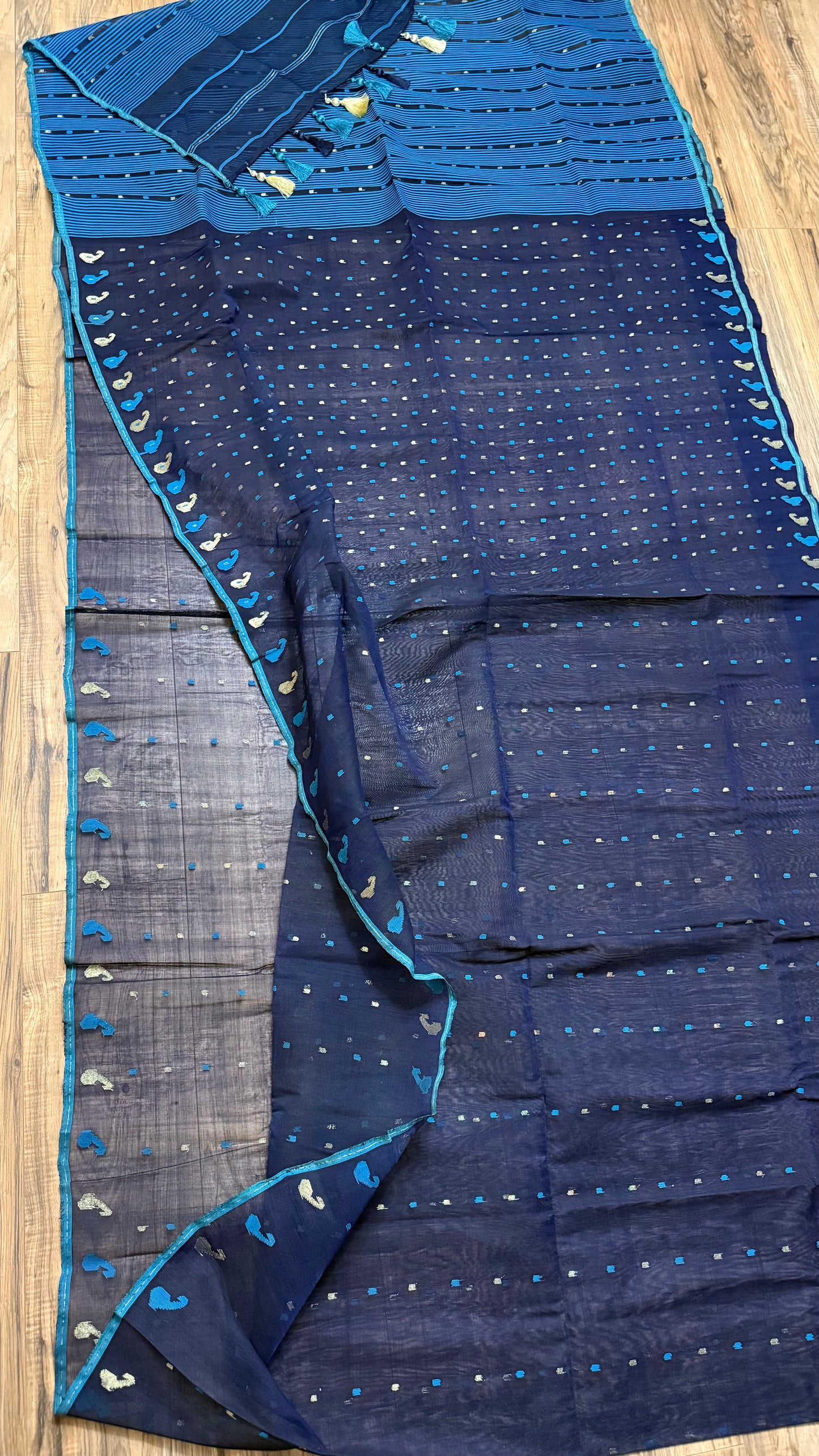 Original Dhakai Jamdani Saree - Navy Blue