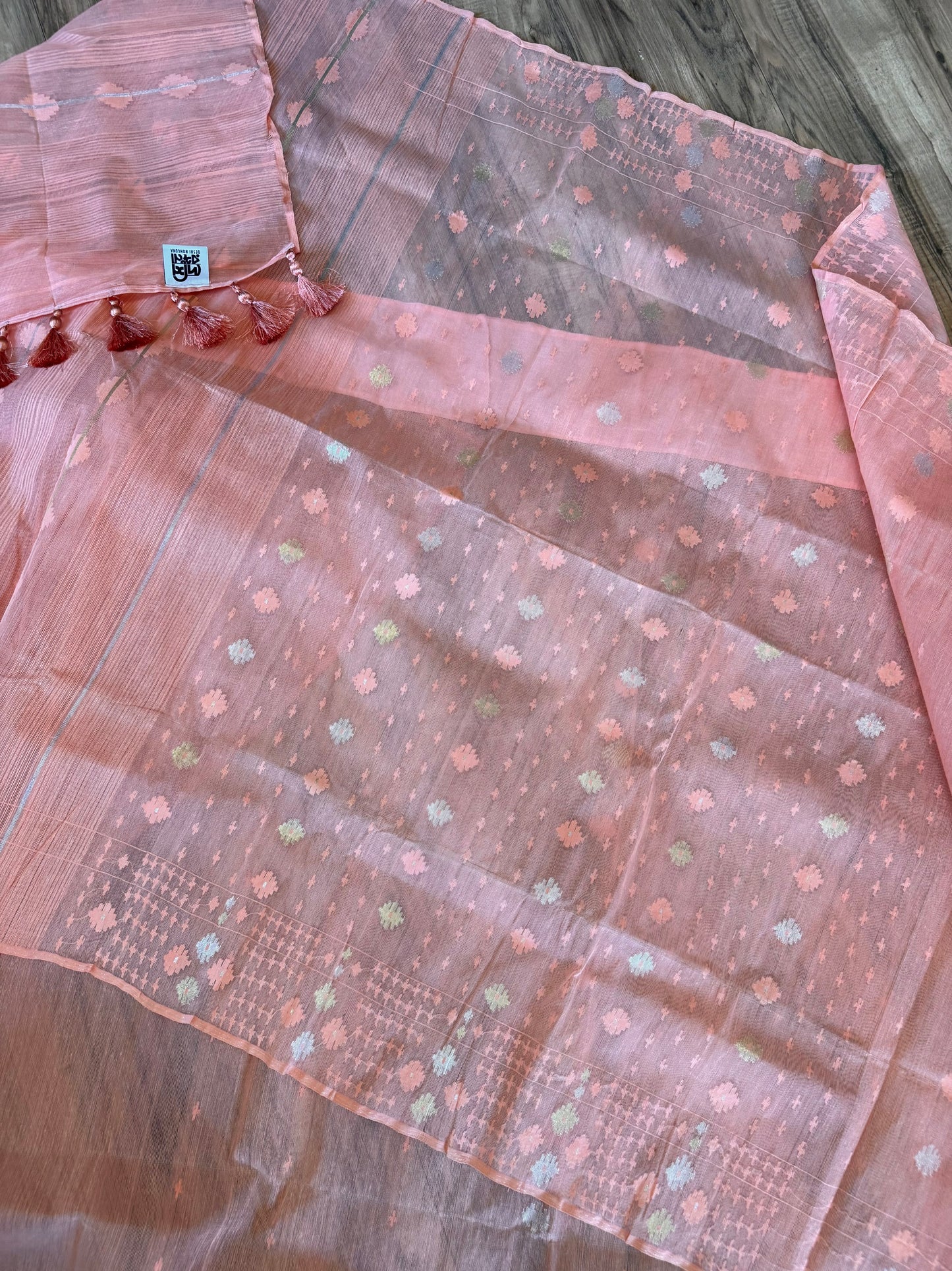 Handwoven Dhakai Jamdani Saree – Peach Halfsilk