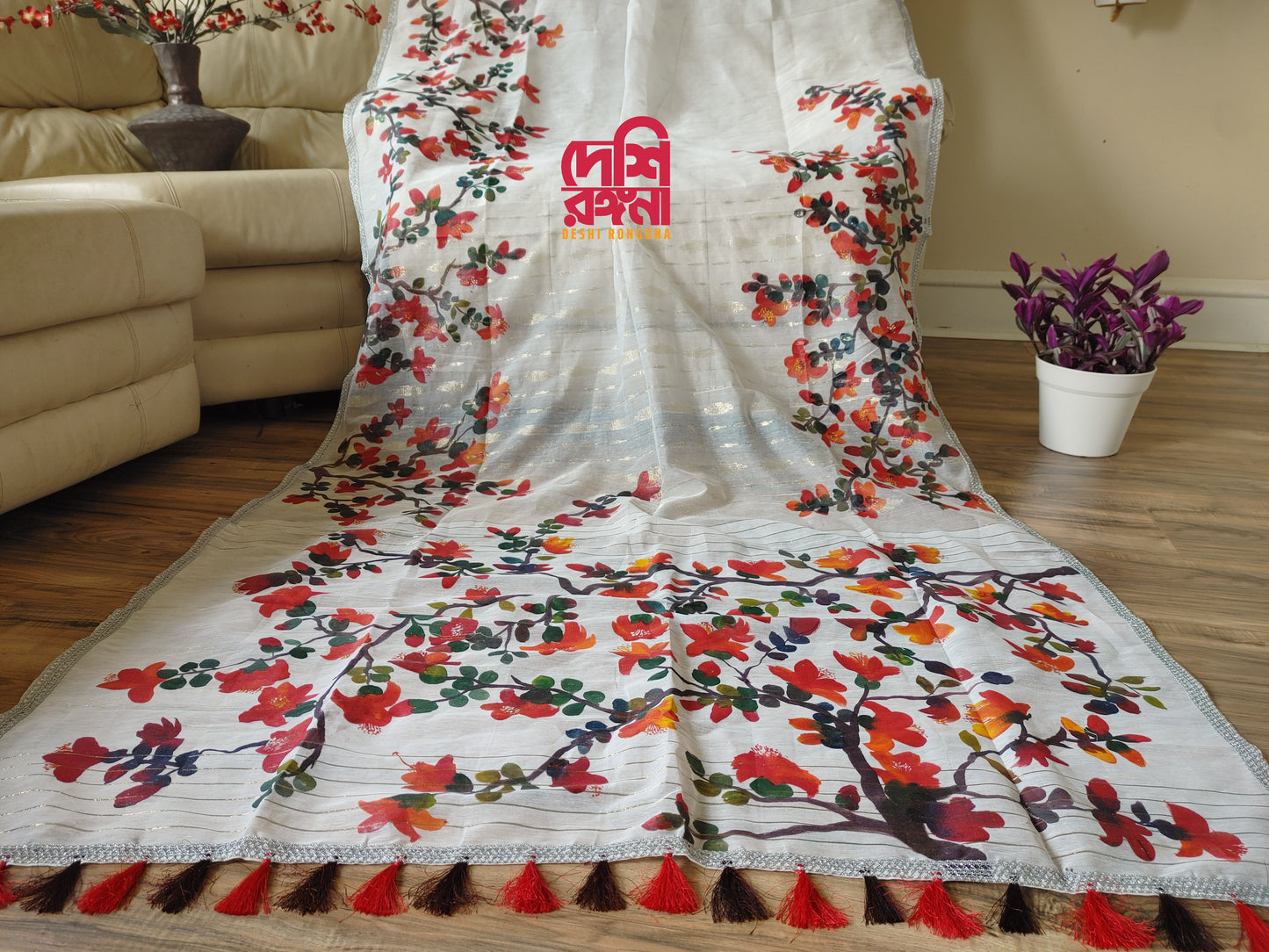 Original Dhakai Jamdani Handpainted, Halfsilk, Red/White Bombax Flower theme Classy Saree
