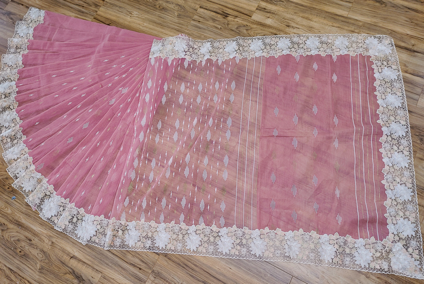 Mauve Pink Cutwork Jamdani Dhakai – Embroidered