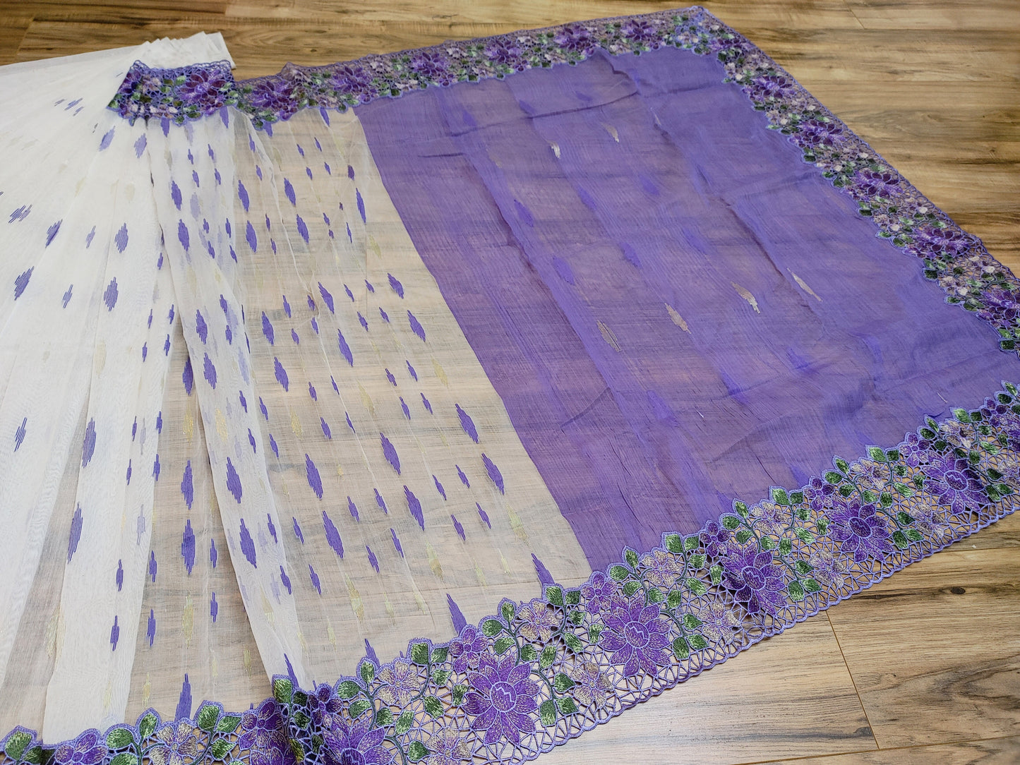 White Purple Cutwork Dhakai Jamdani – Designer Collection