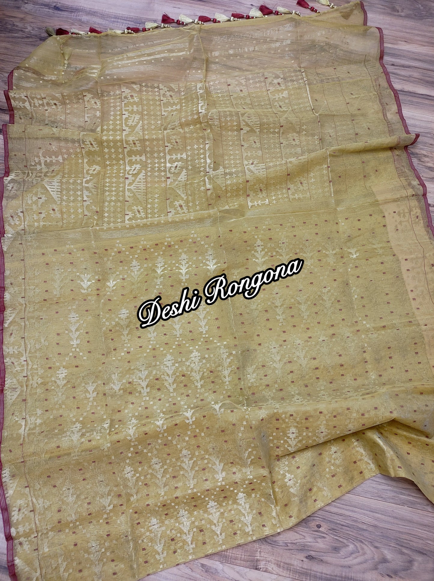 Elegant Dhakai Jamdani Saree - Royal Golden