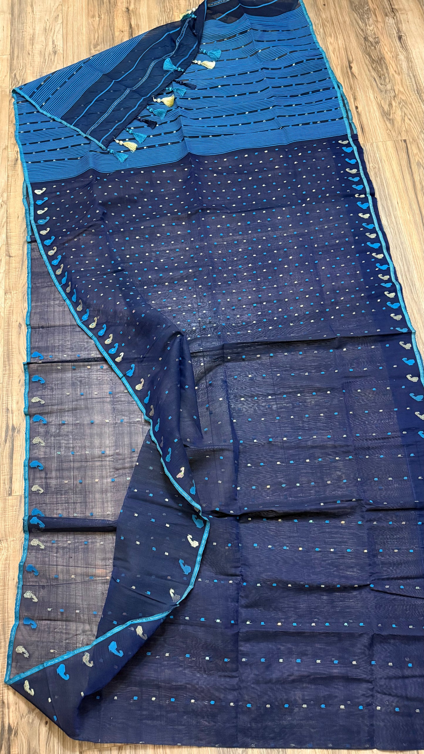 Original Dhakai Jamdani Saree - Navy Blue