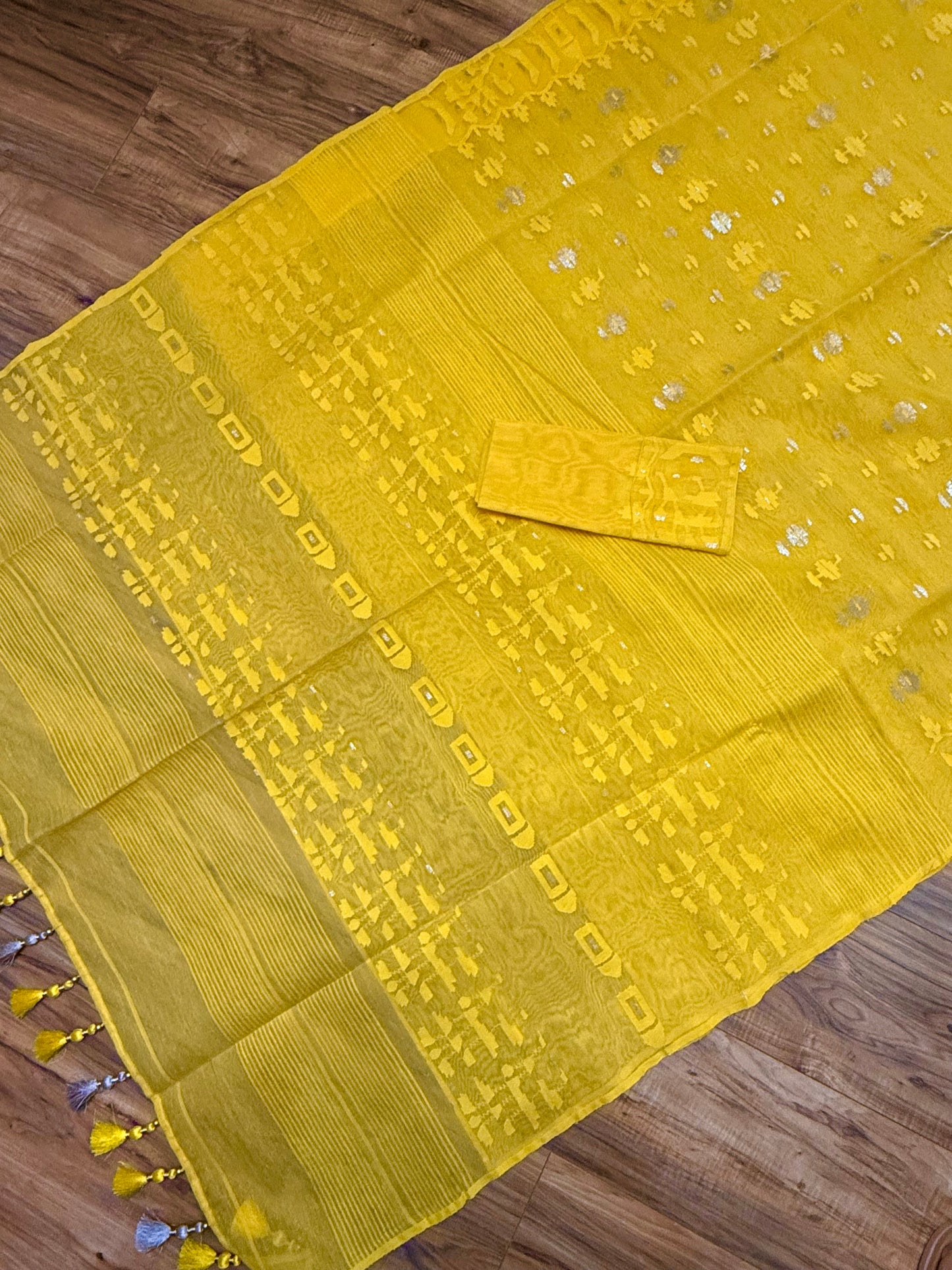 Original Dhakai Jamdani Saree - Yellow