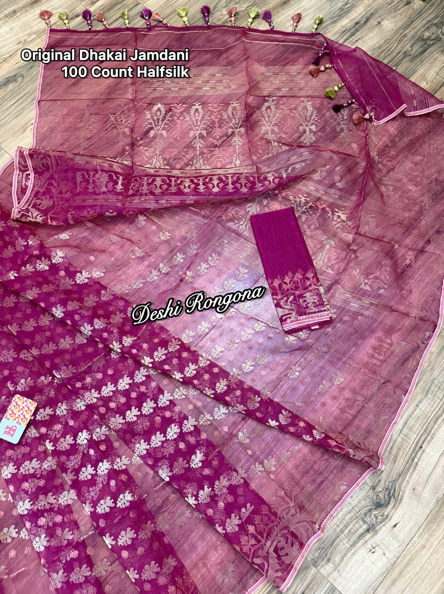 Exclusive Magenta Dhakai Jamdani Saree - Handloom Classic