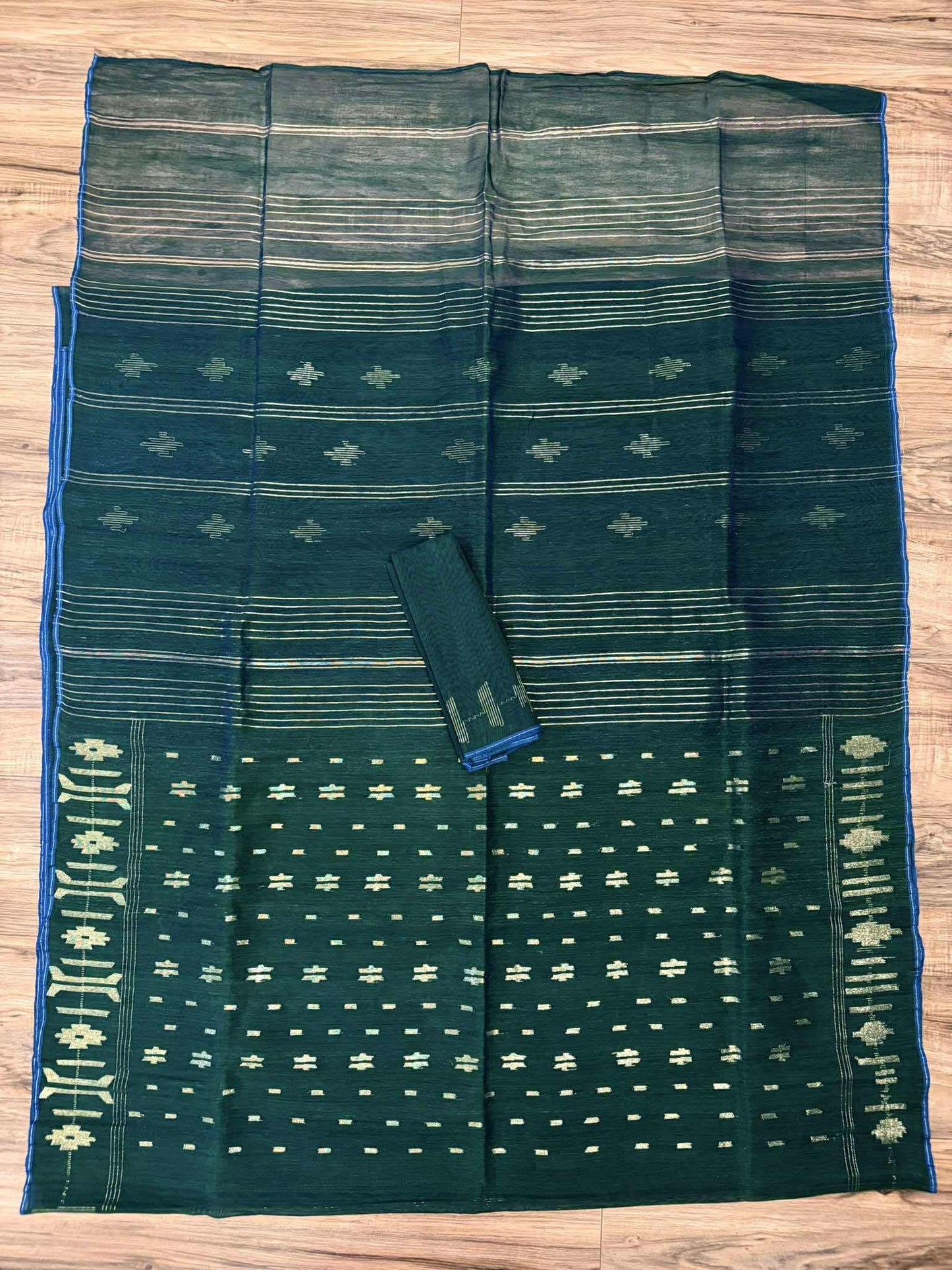 Bangladeshi Dhakai Jamdani Saree- Bottle Green