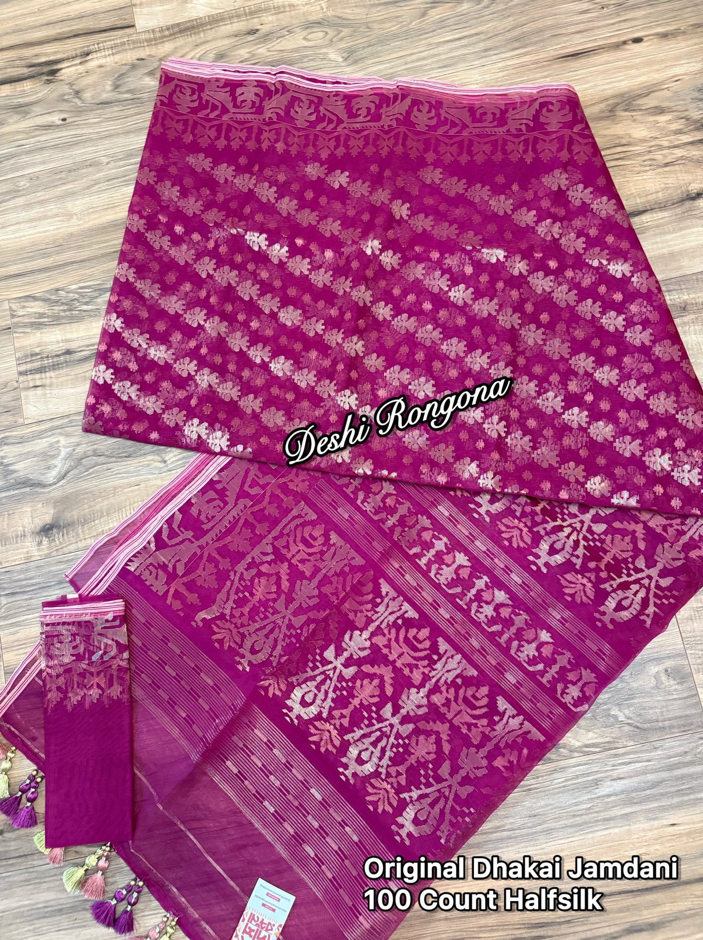 Exclusive Magenta Dhakai Jamdani Saree - Handloom Classic