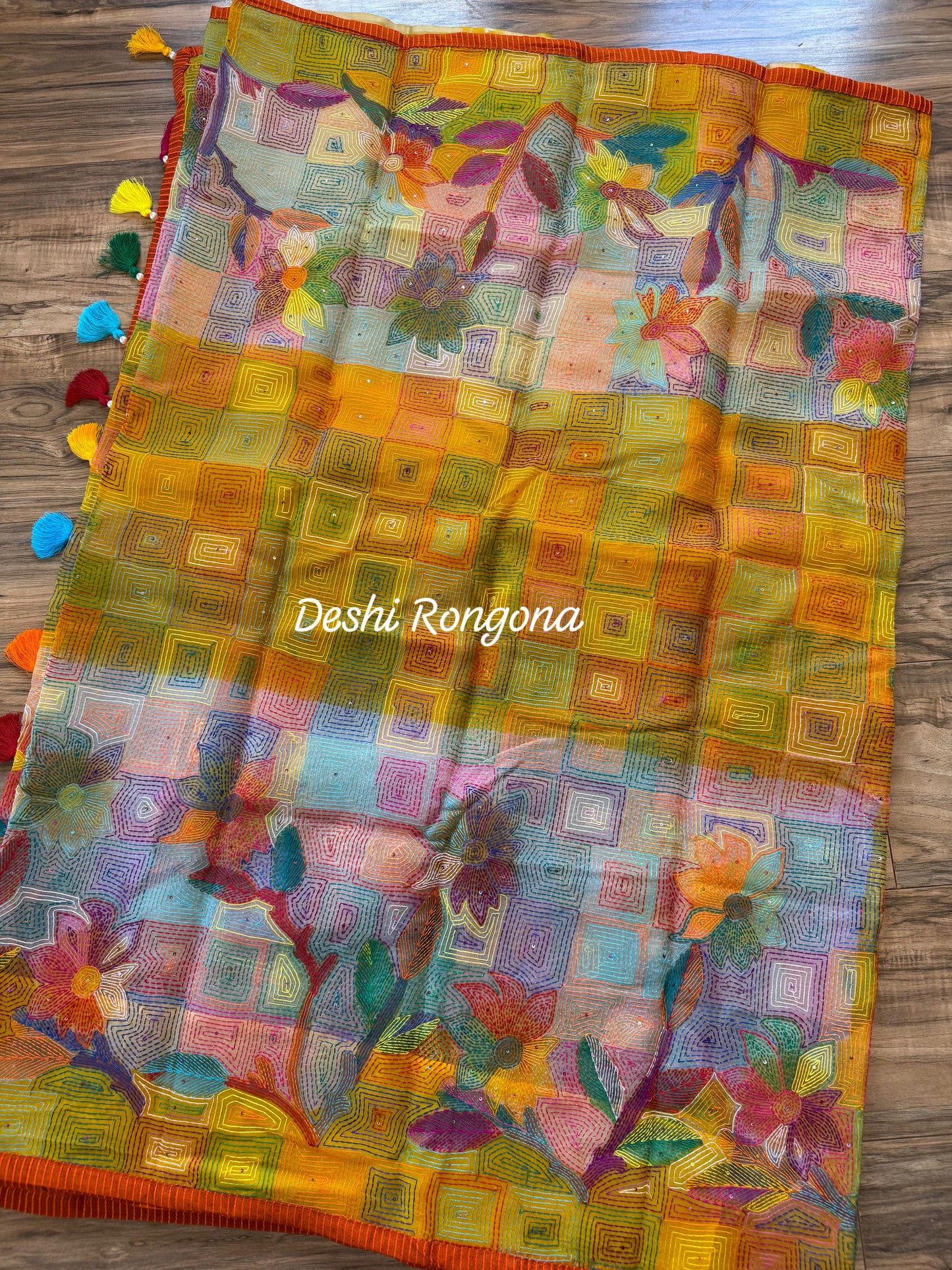 Pure Moslin Saree with Hand kantha and Handpaint